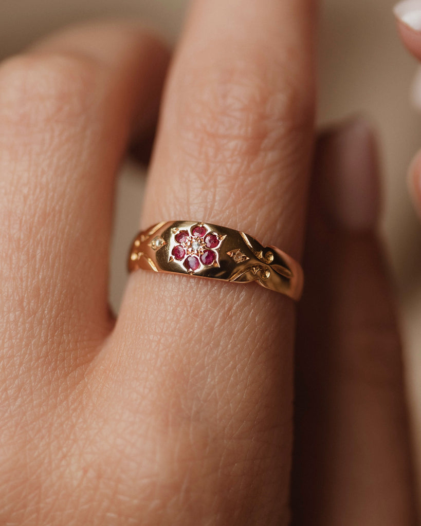 Ida 1919 Antique 18ct Gold Ruby & Diamond Flowerhead Ring
