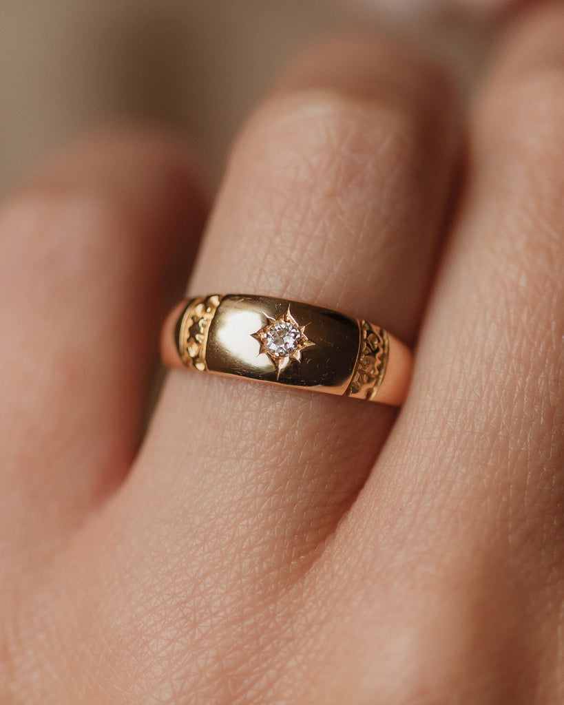 Florence 1892 Antique 18ct Gold Star Set Diamond Single Stone Ring