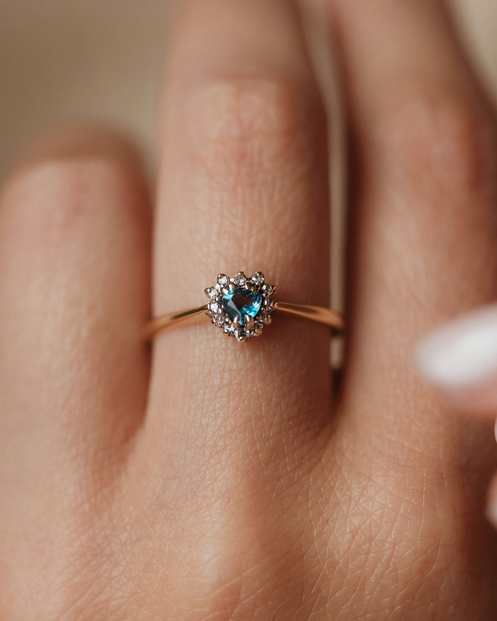 Rosalie 1990 Vintage 9ct Gold Blue Topaz & Diamond Heart Cluster Ring