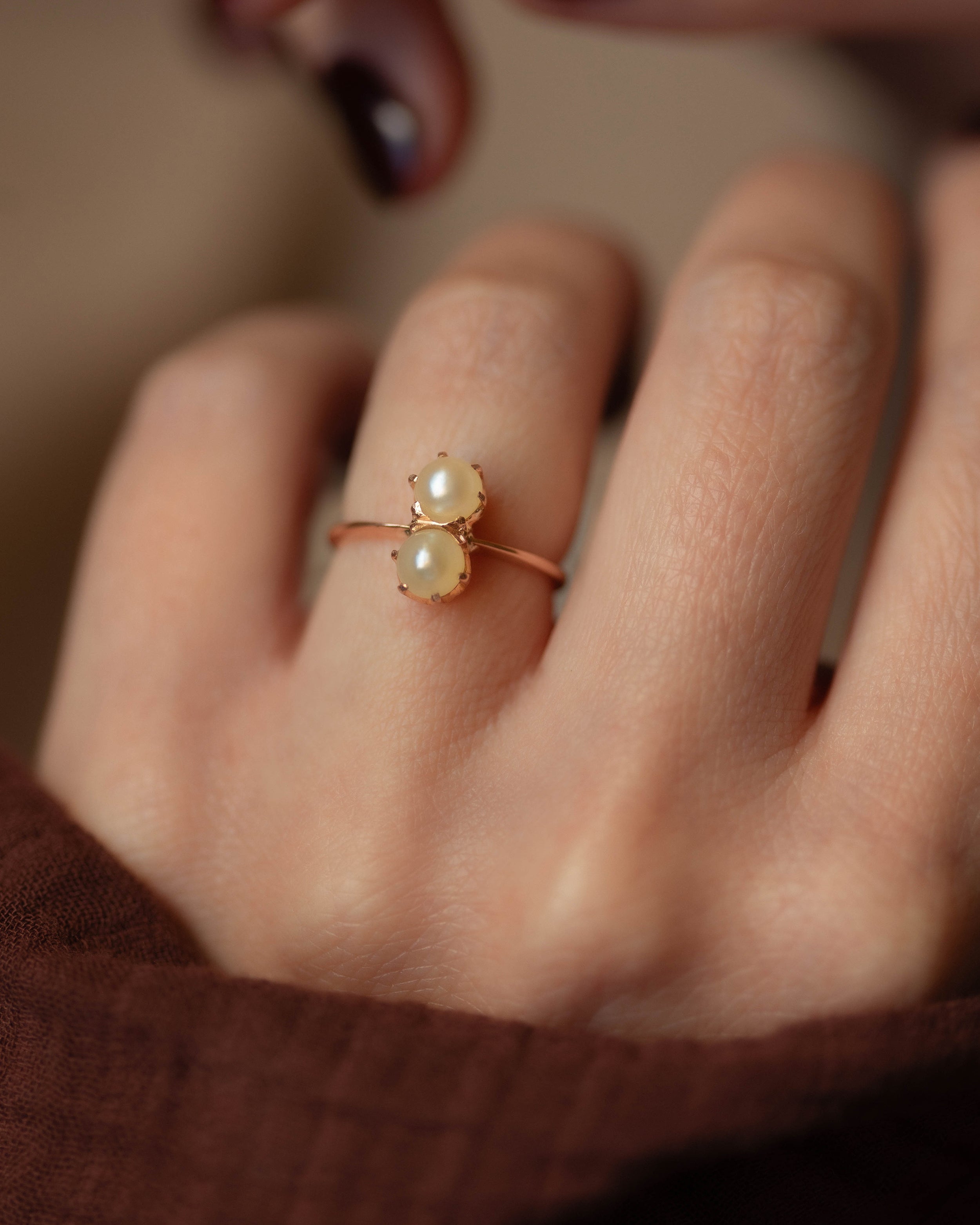 Image of Violetta Vintage 9ct Gold Pearl Toi Et Moi Ring