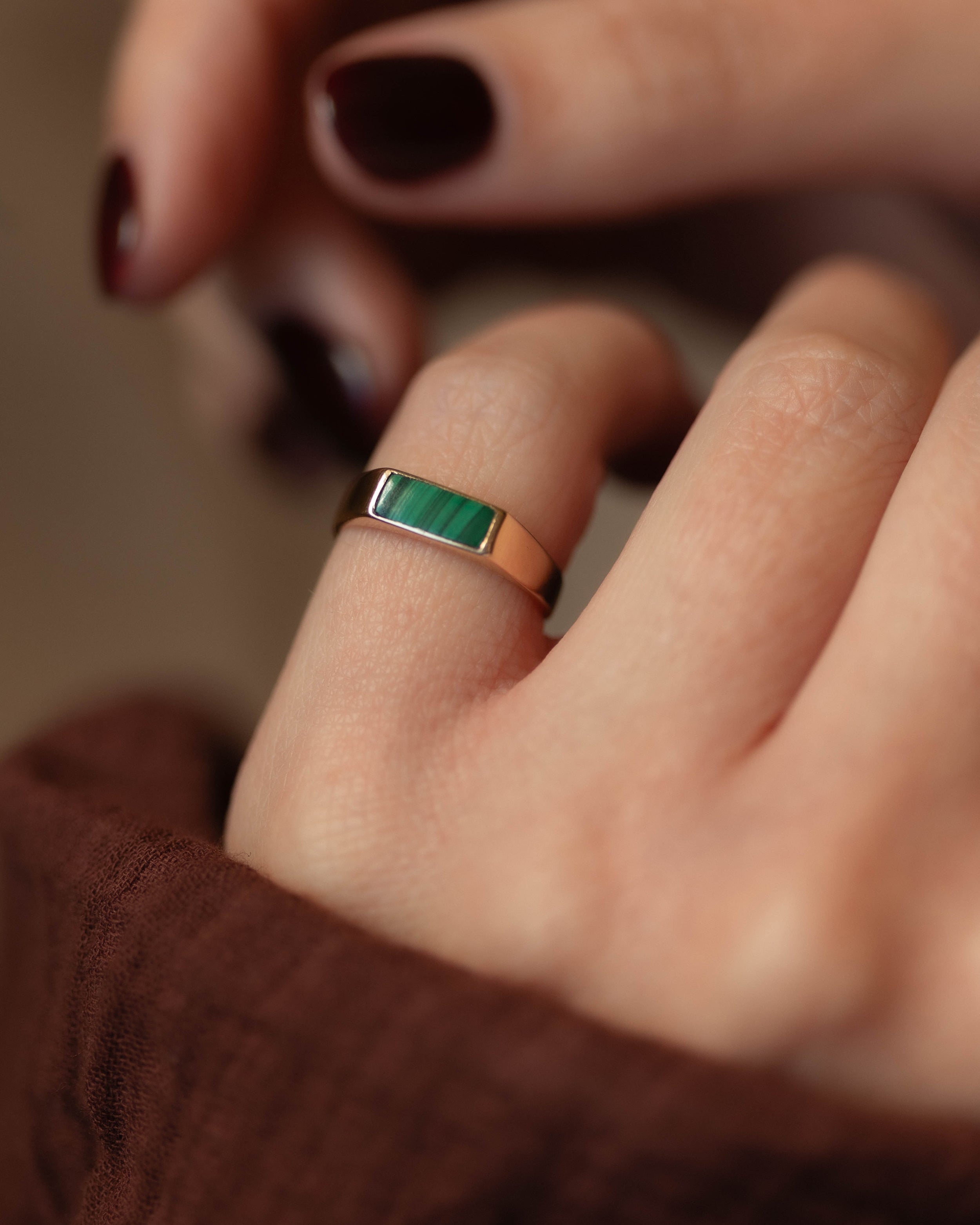 Fernande 1987 Vintage 9ct Gold Malachite Signet Ring