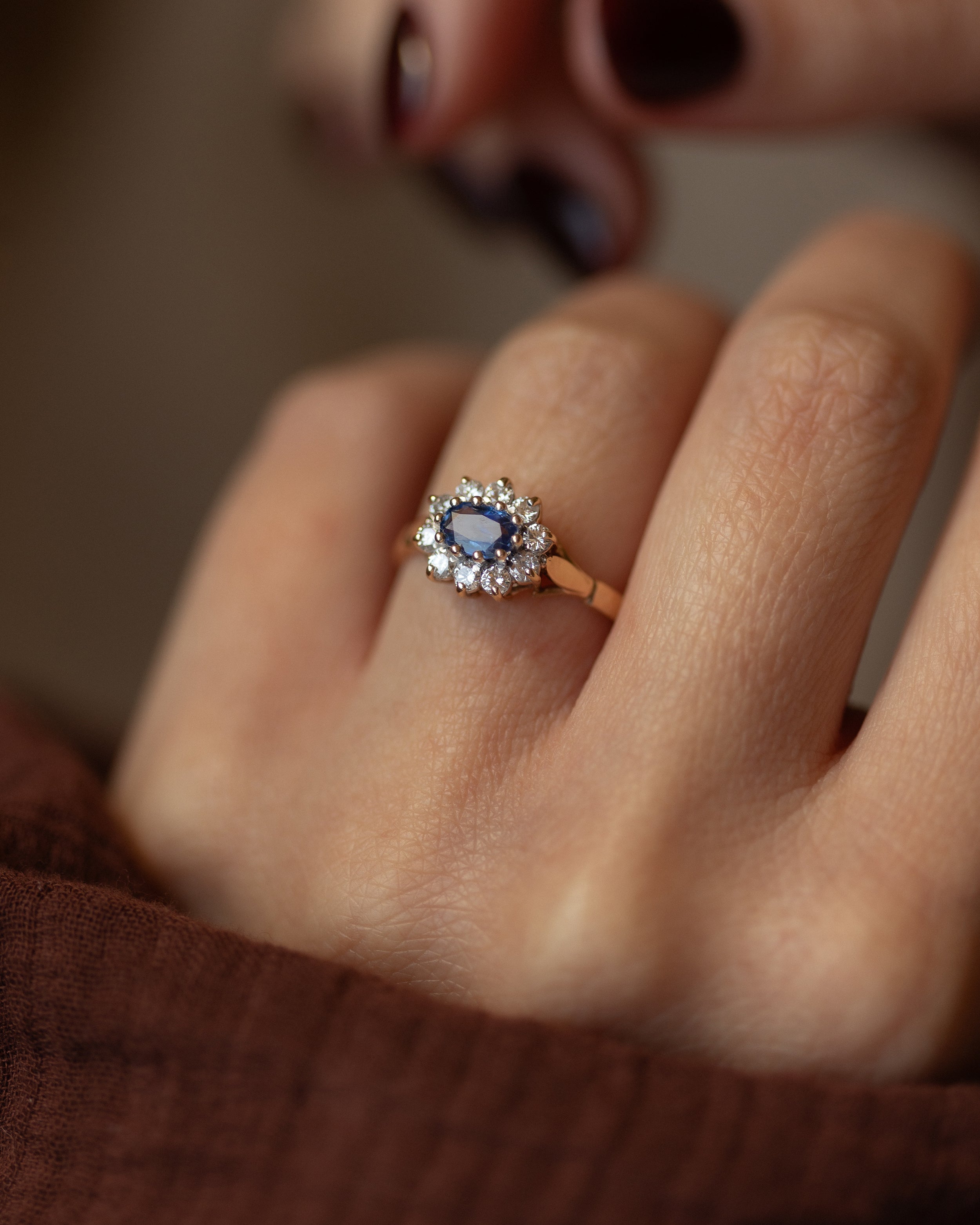 Moira 1990 Vintage 9ct Gold Sapphire & Diamond Cluster Ring