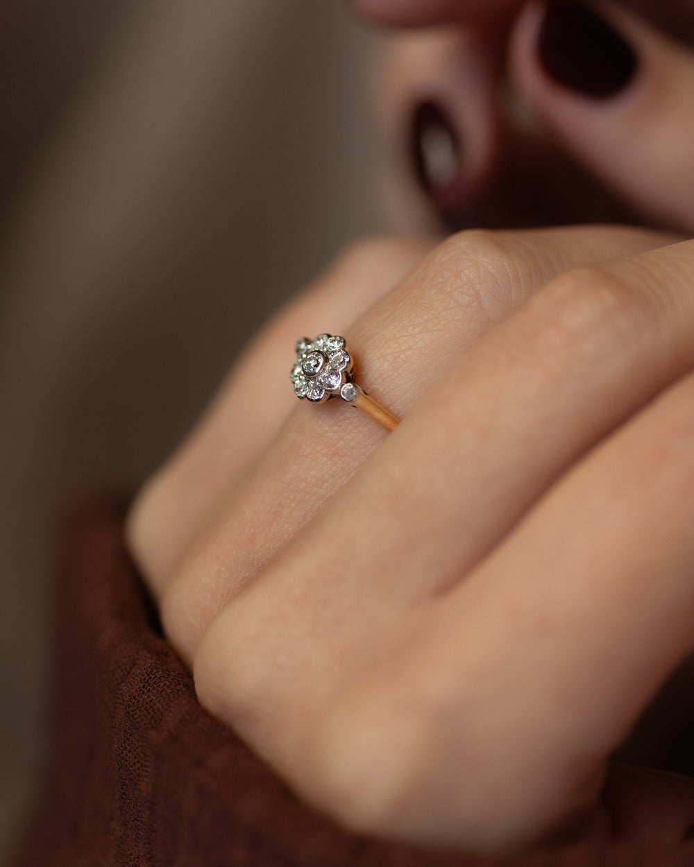 Frida Antique 18ct Gold Diamond Daisy Cluster Ring