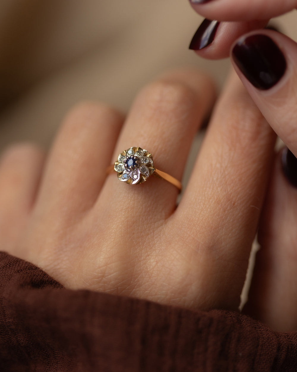 Laure 1983 Vintage 18ct Gold Sapphire & Diamond Cluster Ring