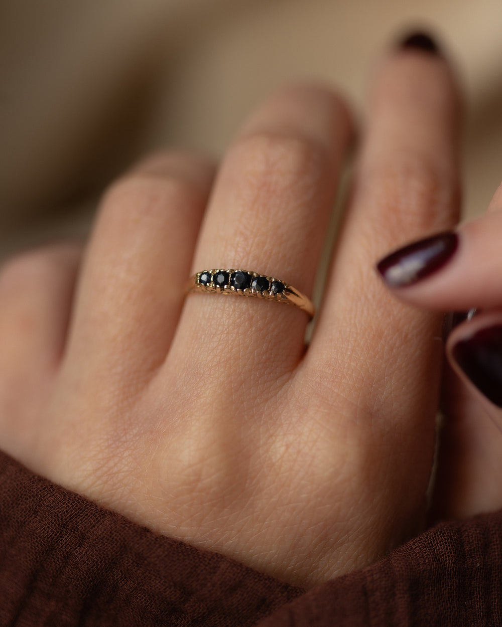 Nadine 1989 Vintage 9ct Gold Sapphire Five Stone Ring