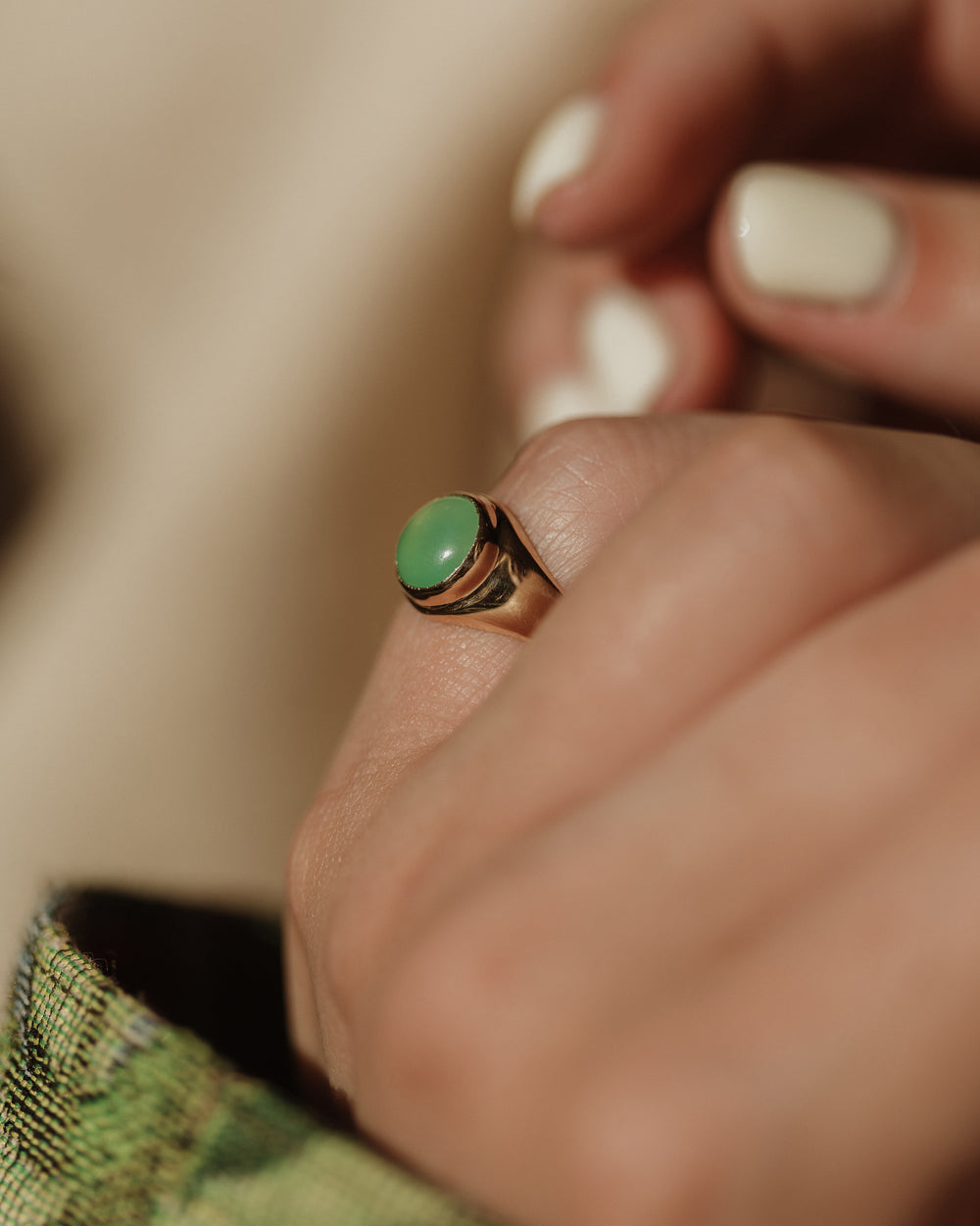 Rhiannon 1975 Vintage 9ct Gold Chrysoprase Signet Ring