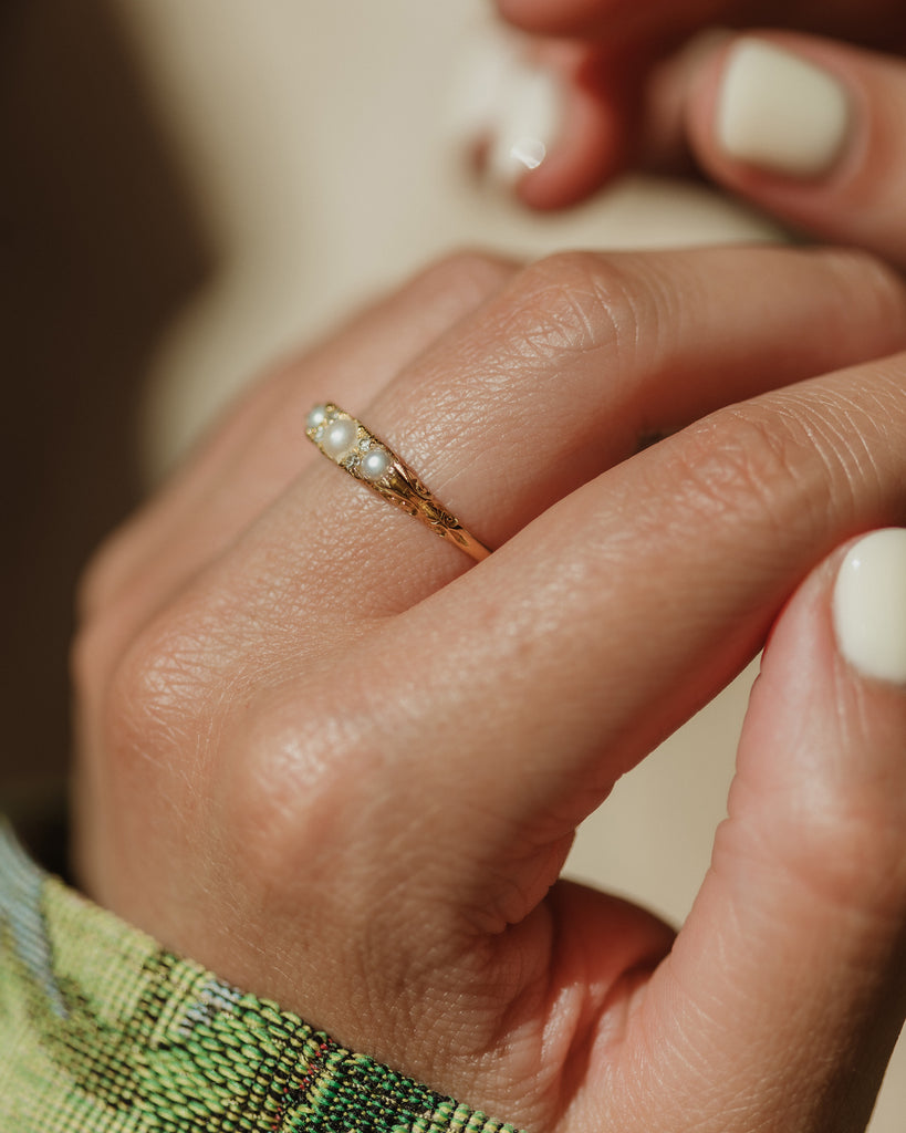Calista Antique 18ct Gold Pearl & Diamond Seven Stone Ring