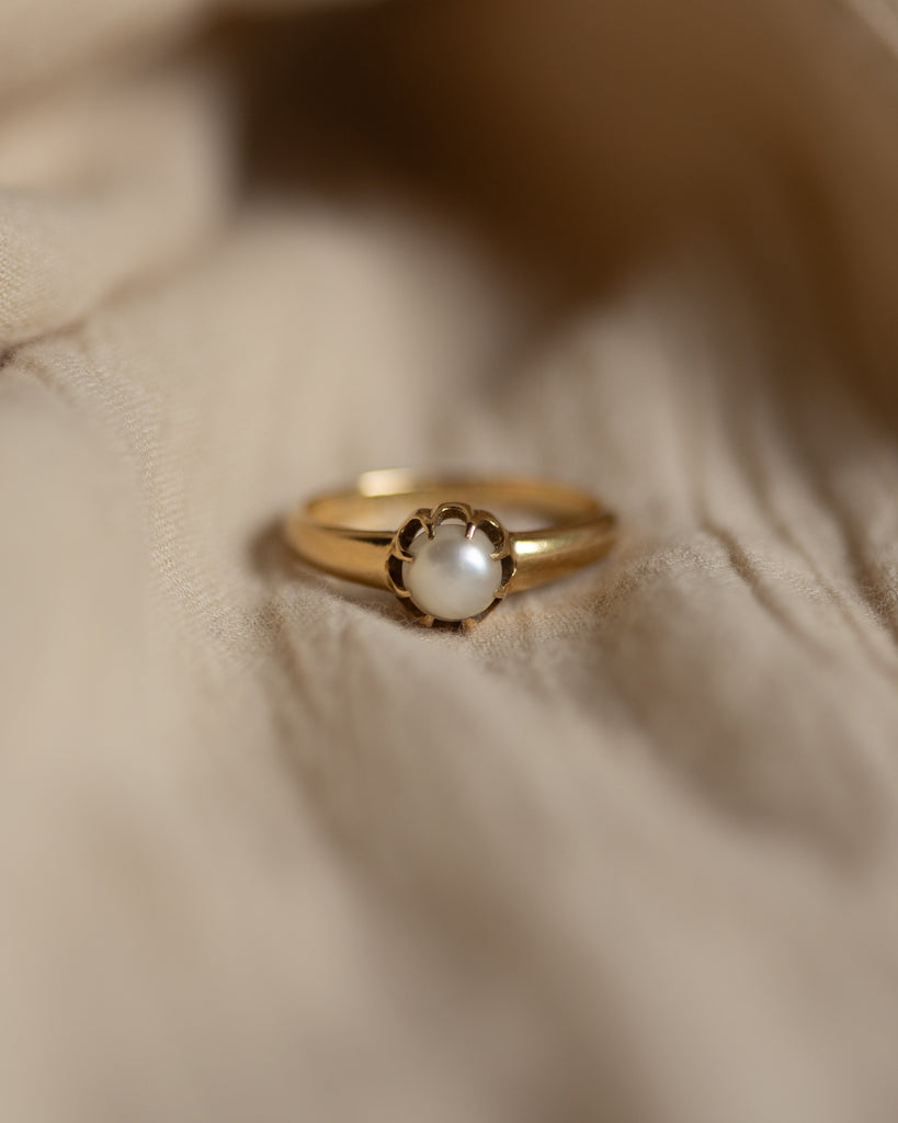 Patience 1892 Antique 18ct Gold Pearl Single Stone Ring