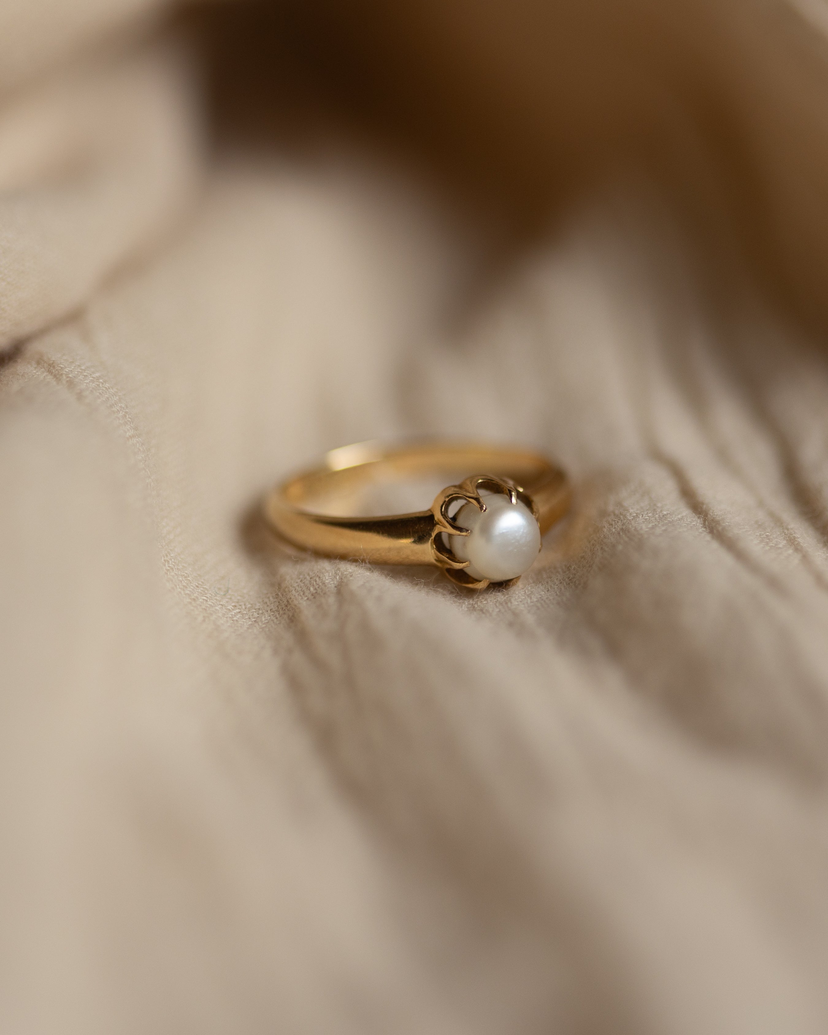 Patience 1892 Antique 18ct Gold Pearl Single Stone Ring