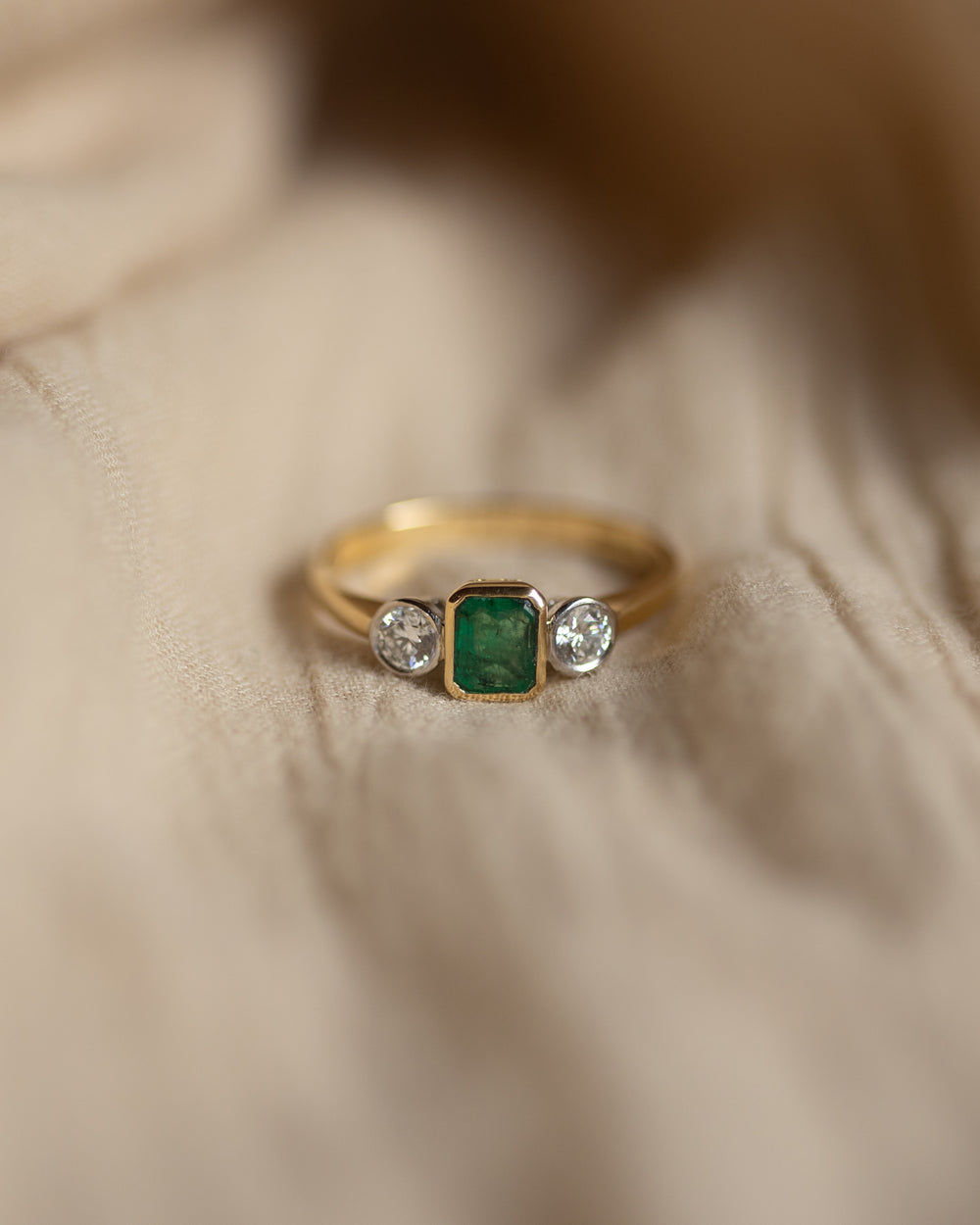 Ethel Vintage 18ct Gold Emerald & Diamond Trilogy Ring