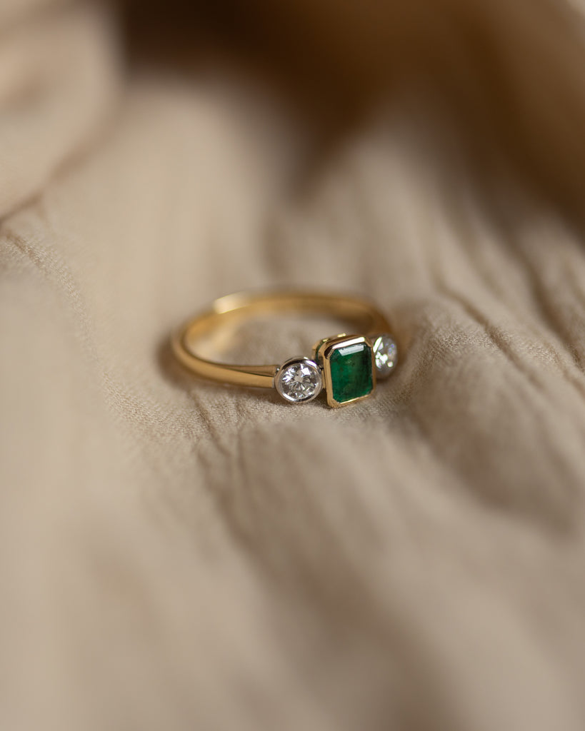 Ethel Vintage 18ct Gold Emerald & Diamond Trilogy Ring