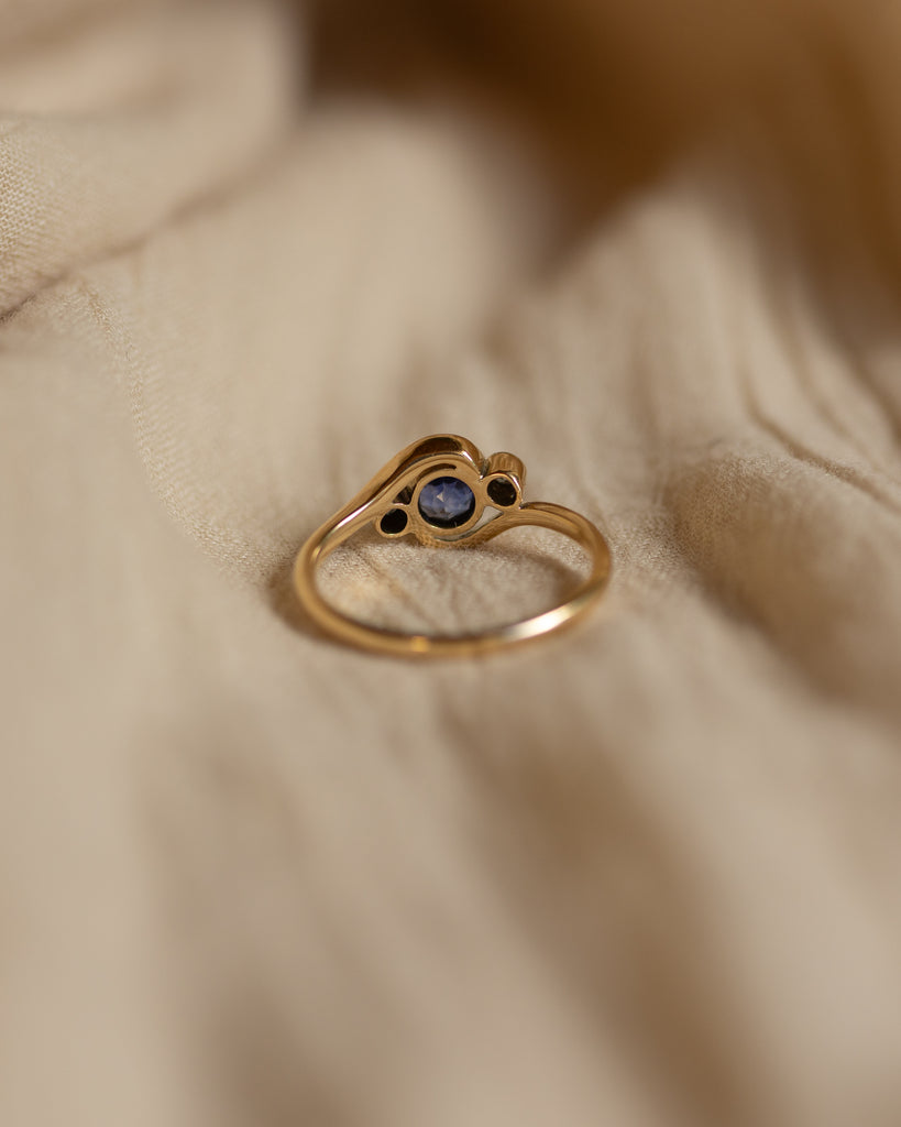 Blanche Antique 18ct Gold Sapphire & Diamond Crossover Trilogy Ring