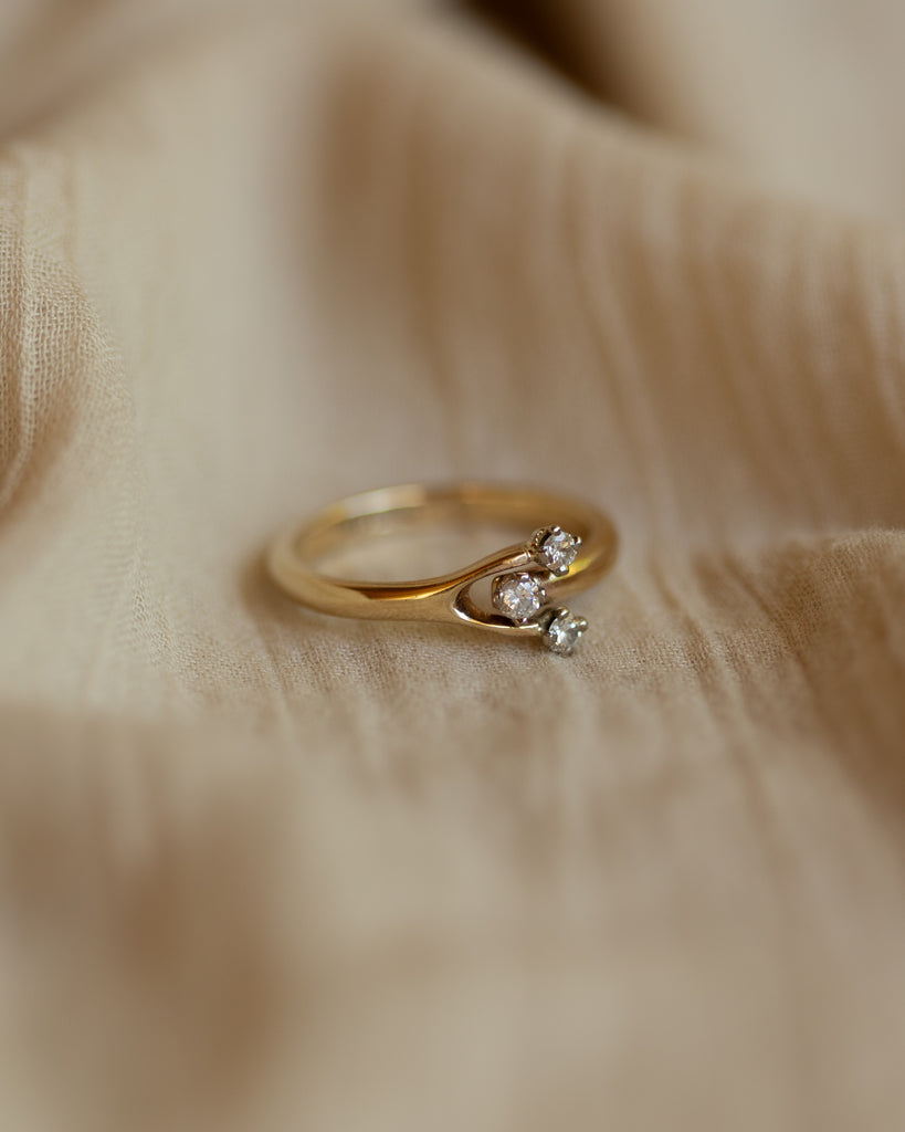 Penny 1987 Vintage 9ct Gold Diamond Trilogy Ring