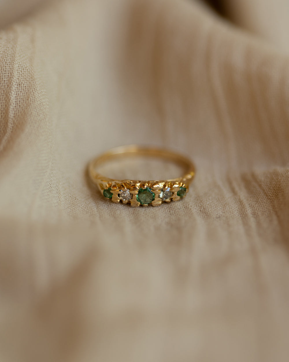 Ana 1976 Vintage 18ct Gold Emerald & Diamond Five Stone Ring