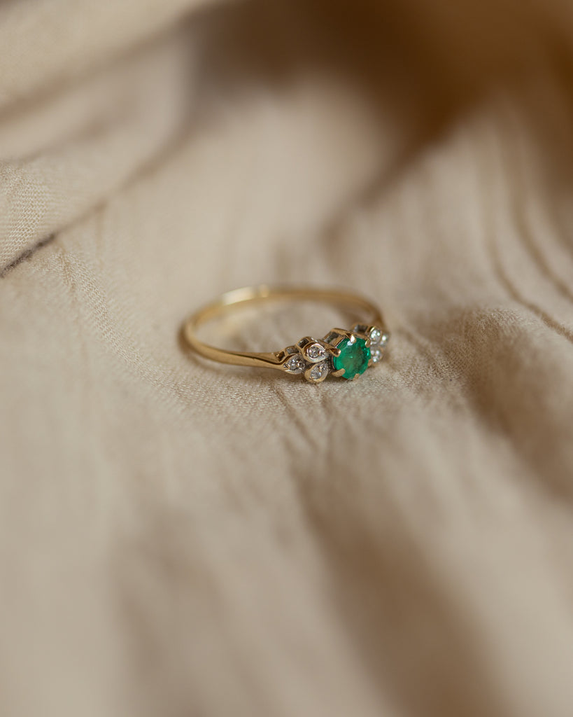 Mary 1977 Vintage 9ct Gold Emerald & Diamond Seven Stone Ring