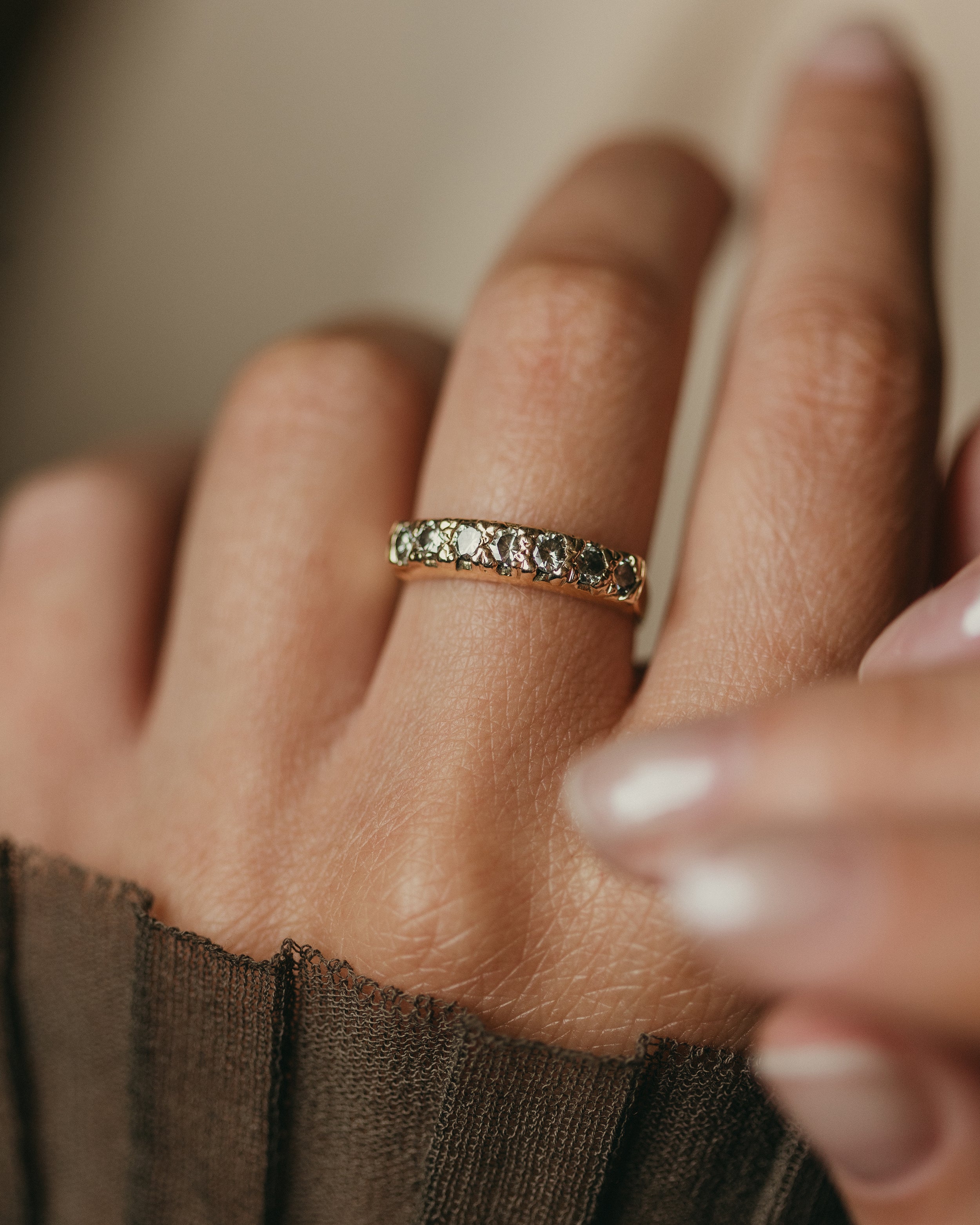 Laurel 1976 Vintage 18ct Gold Diamond Half Eternity Ring