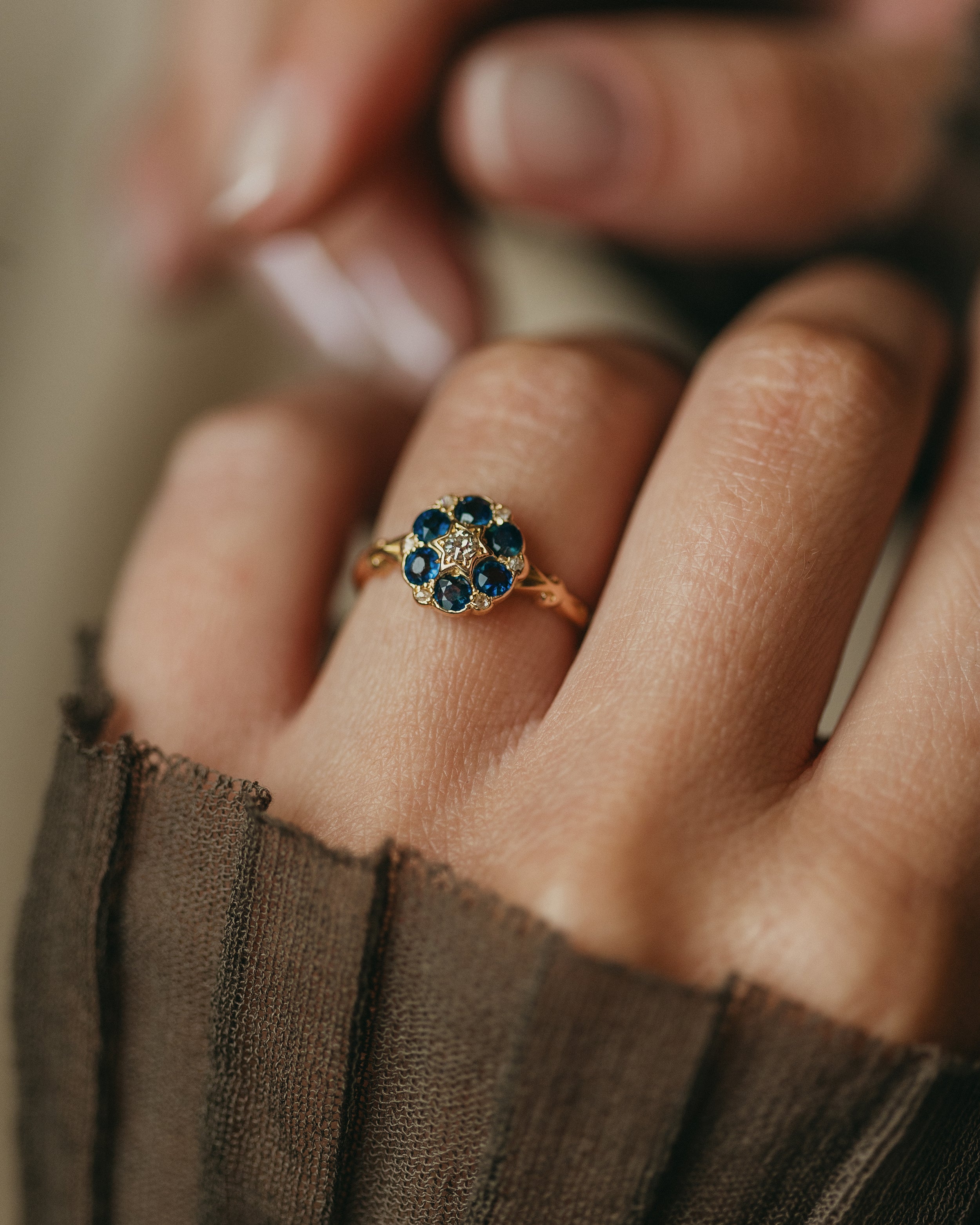 Image of Camille Antique 18ct Gold Diamond & Sapphire Cluster Ring