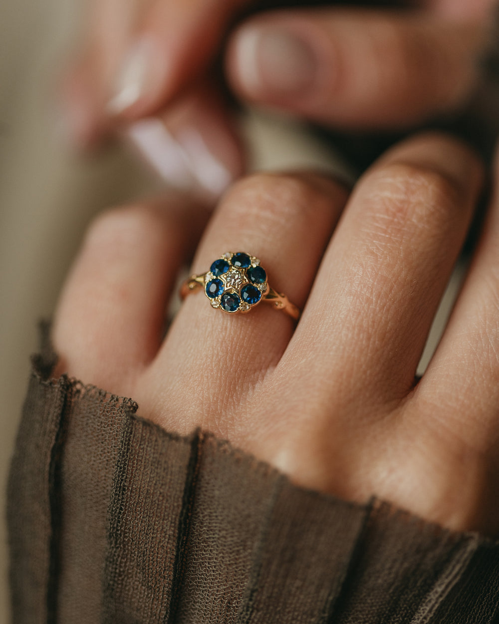 Camille Antique 18ct Gold Diamond & Sapphire Cluster Ring