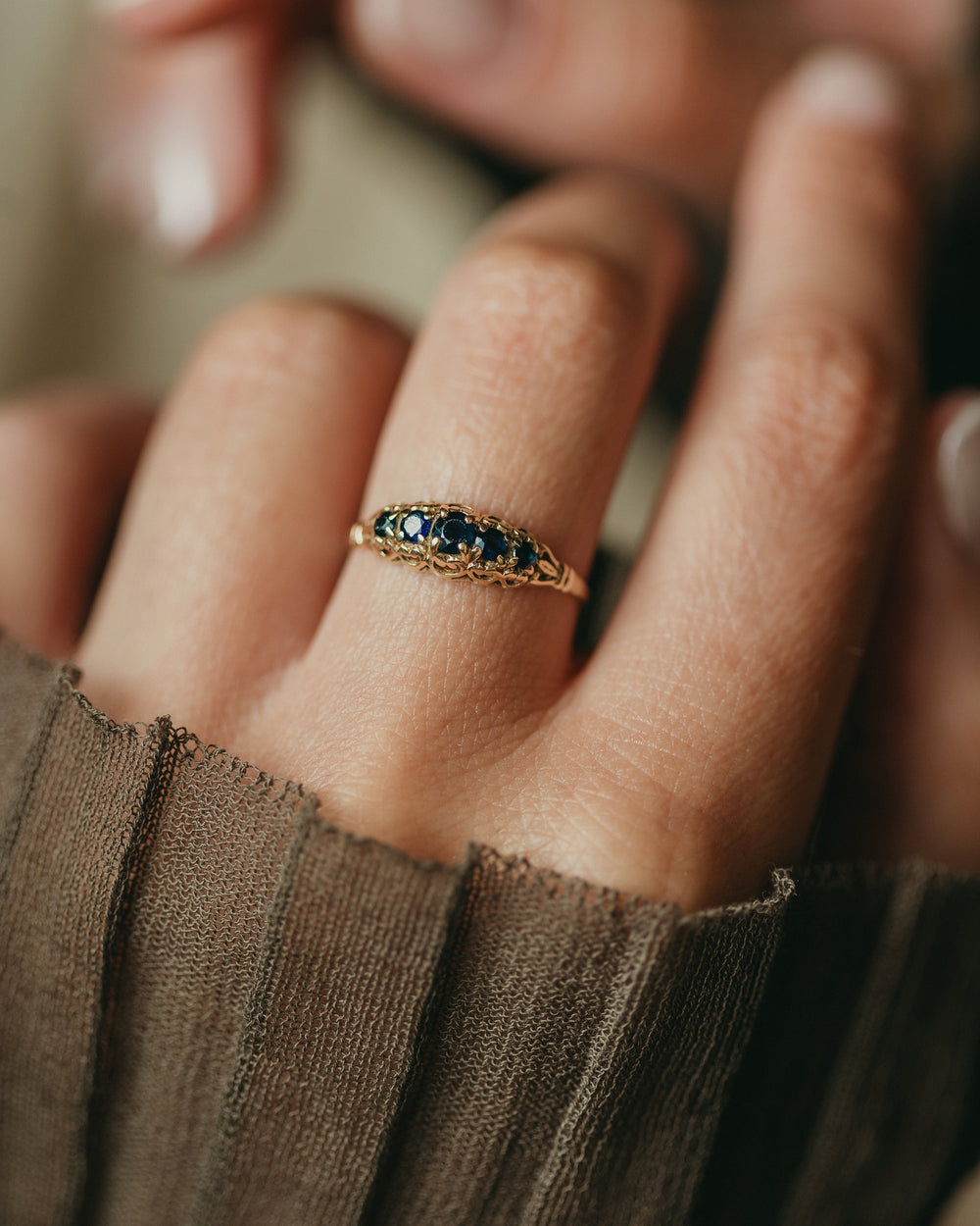Georgie 1984 Vintage 9ct Gold Sapphire Five Stone Ring