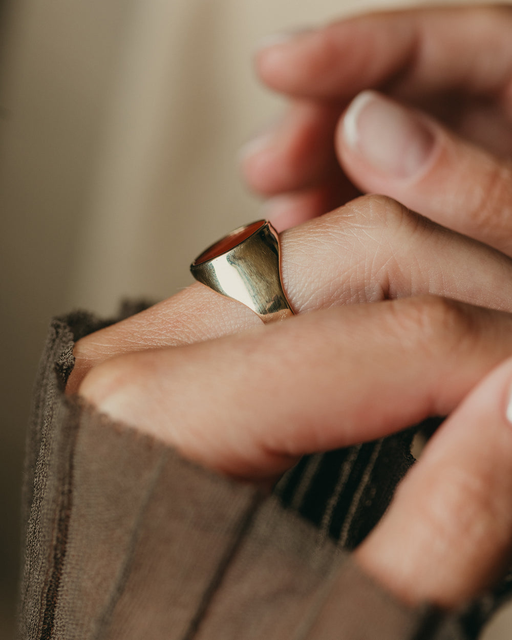 Esther Vintage 9ct Gold Sardonyx Signet Ring