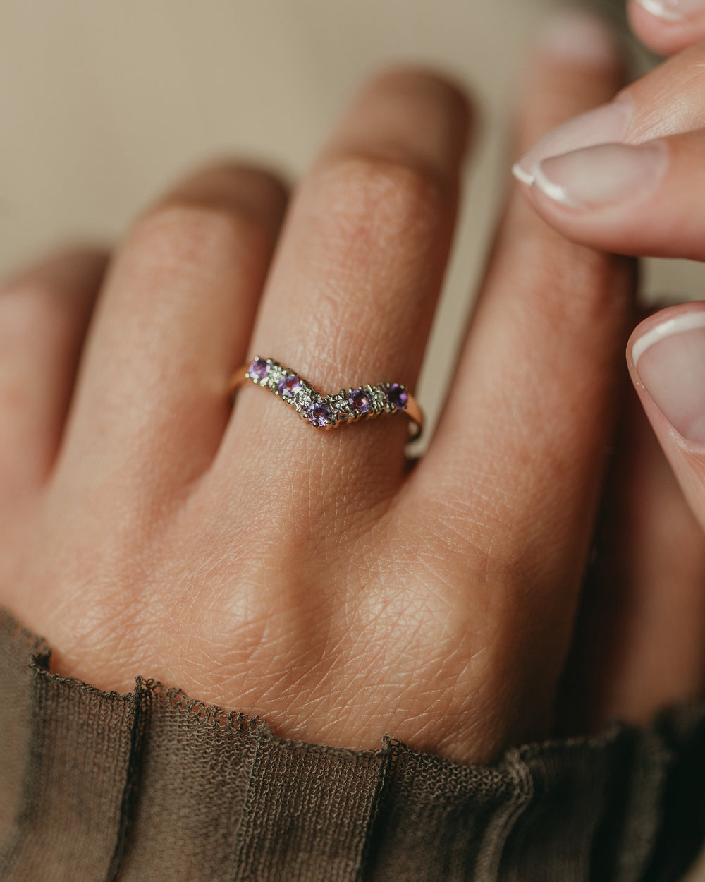 Lydia Vintage 9ct Gold Amethyst & Diamond Wishbone Ring