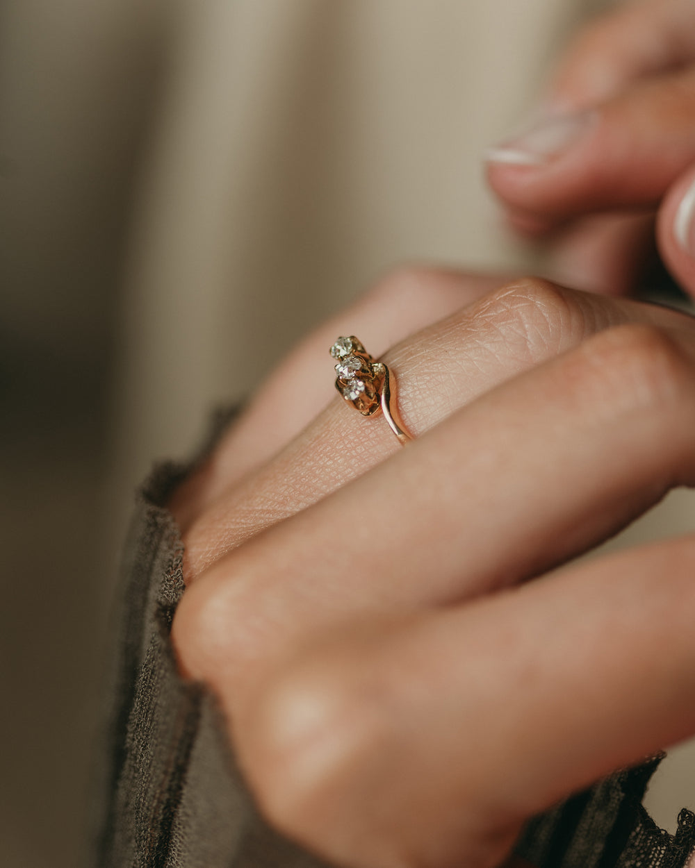 Ophélie Antique 18ct Gold Trilogy Diamond Twist Ring