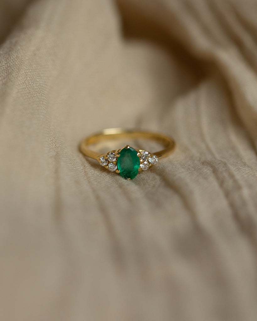 Helga 1988 Vintage 18ct Gold Emerald & Diamond Ring