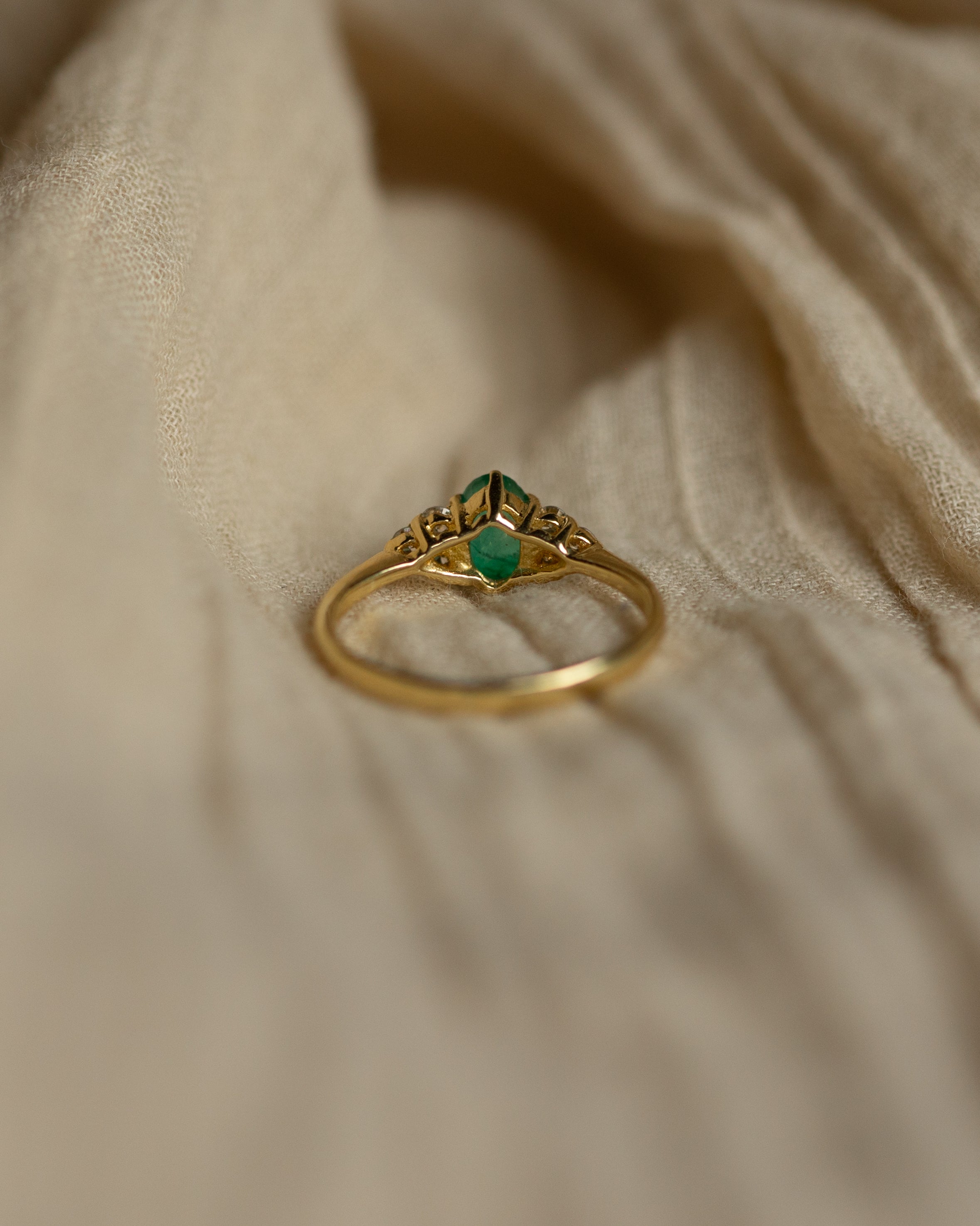 Helga 1988 Vintage 18ct Gold Emerald & Diamond Ring