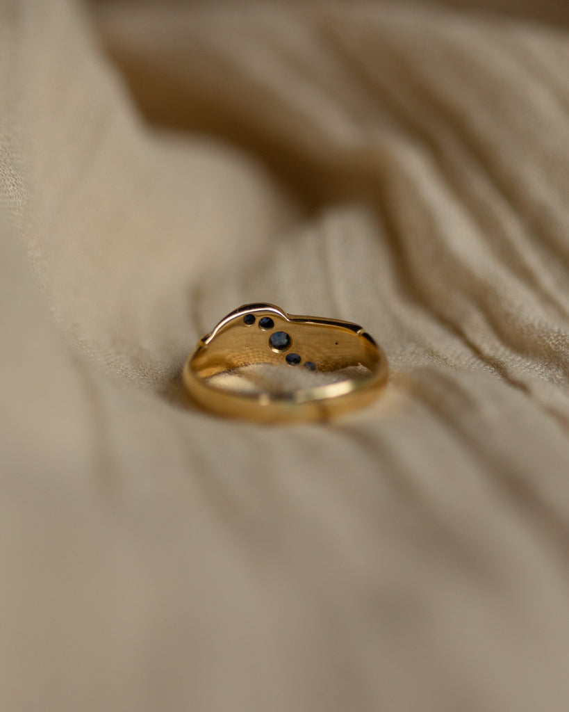 Dorothy Antique 9ct Gold Sapphire & Pearl Ring