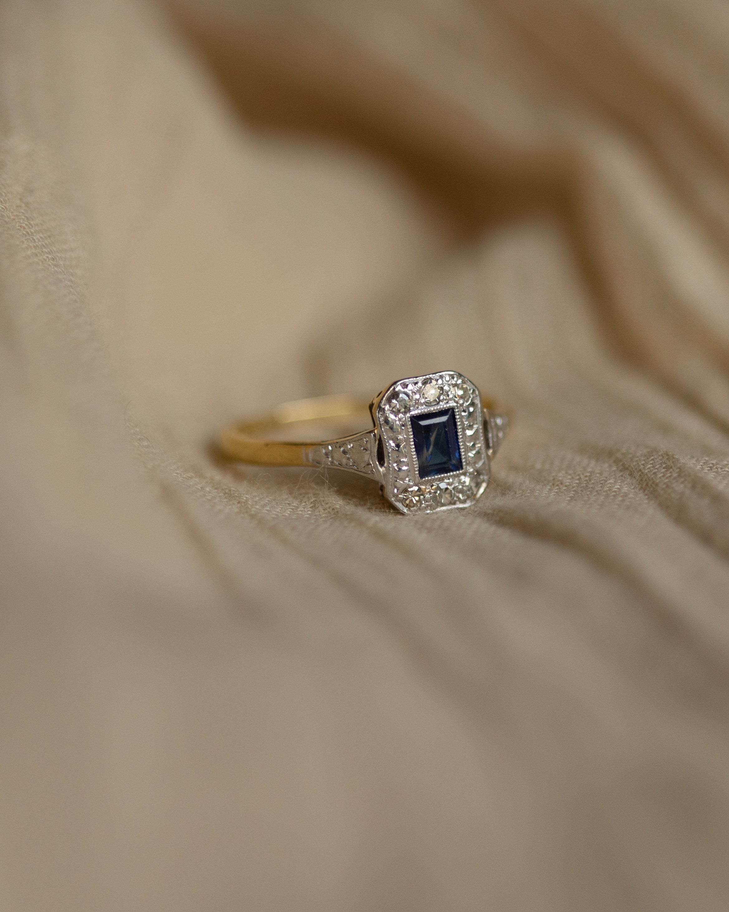 Adelaide Antique Art Deco 18ct Gold Sapphire & Diamond Ring