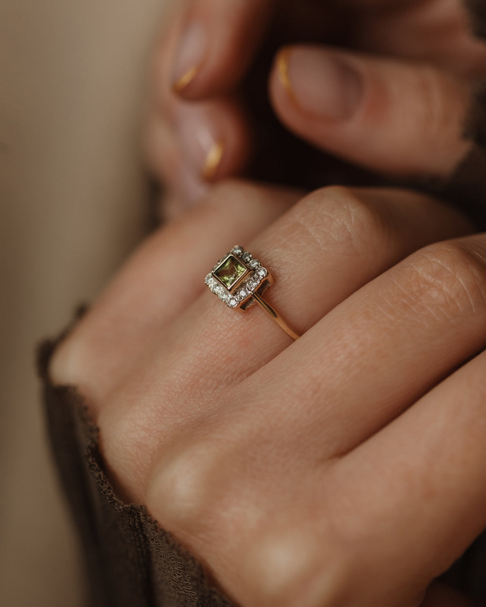 Alta Vintage 9ct Gold Peridot & Diamond Square Cluster Ring
