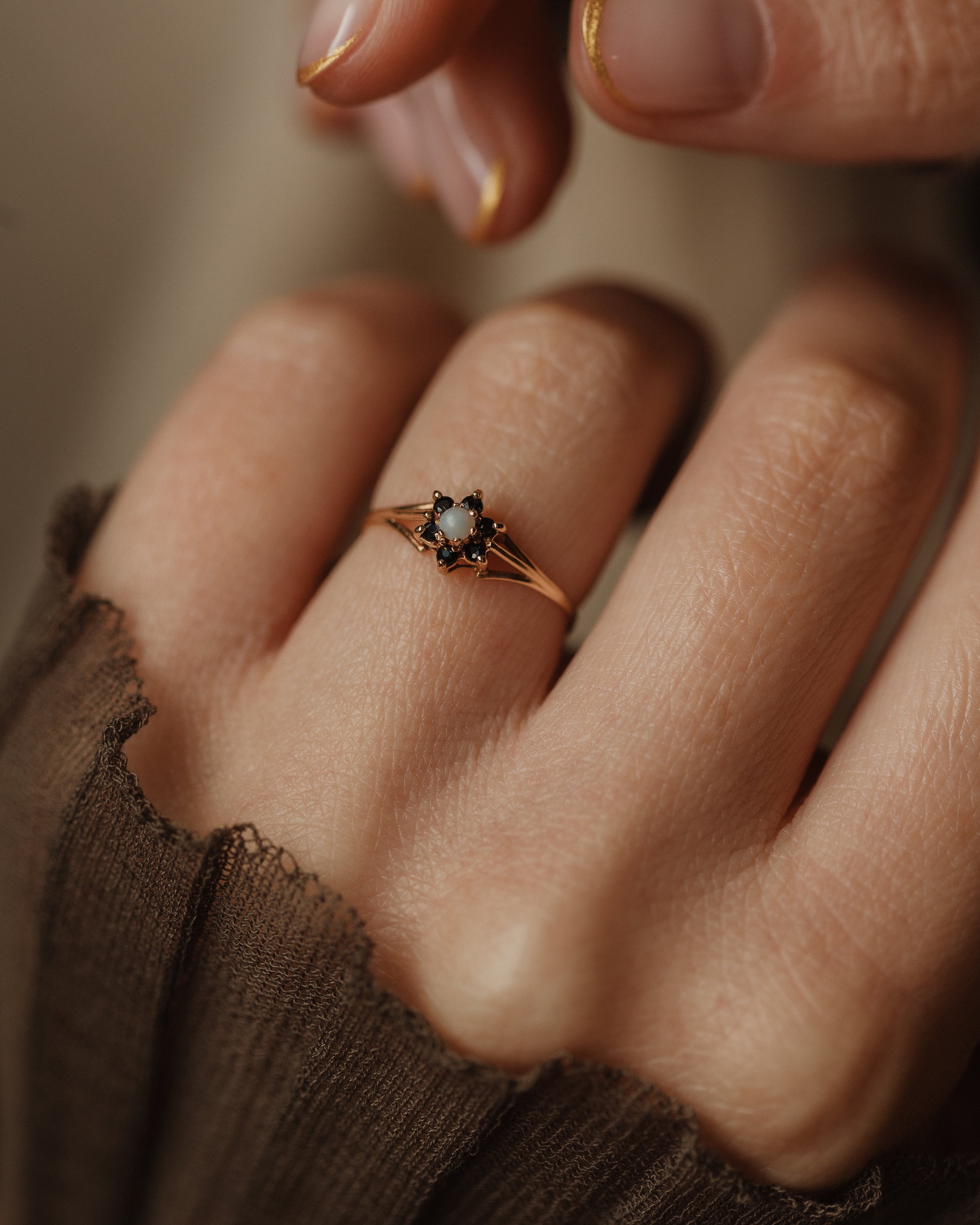 Image of Hazel Vintage 9ct Gold Opal & Sapphire Cluster Ring