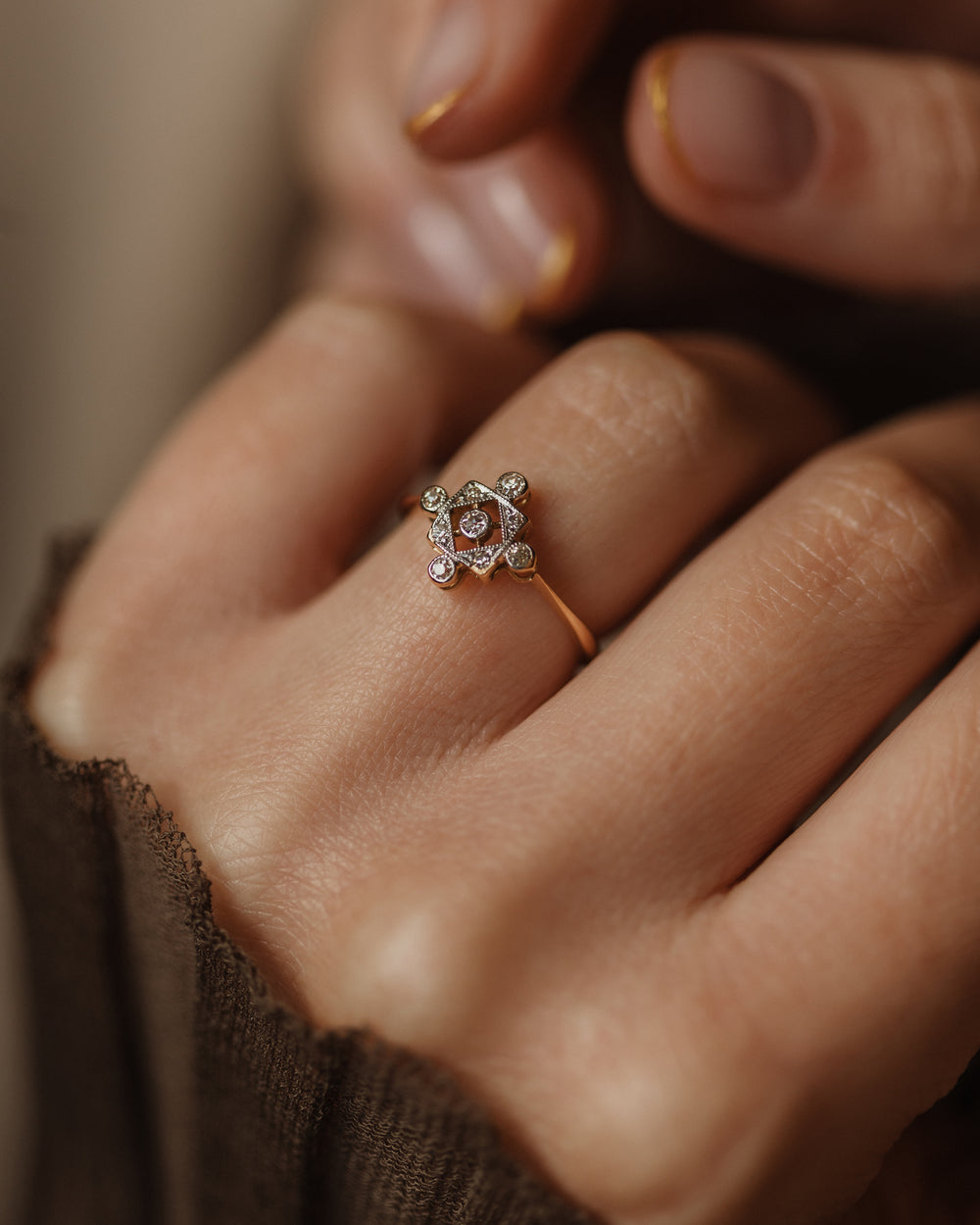 Darlene Antique Art Deco 18ct Gold Diamond Panel Ring