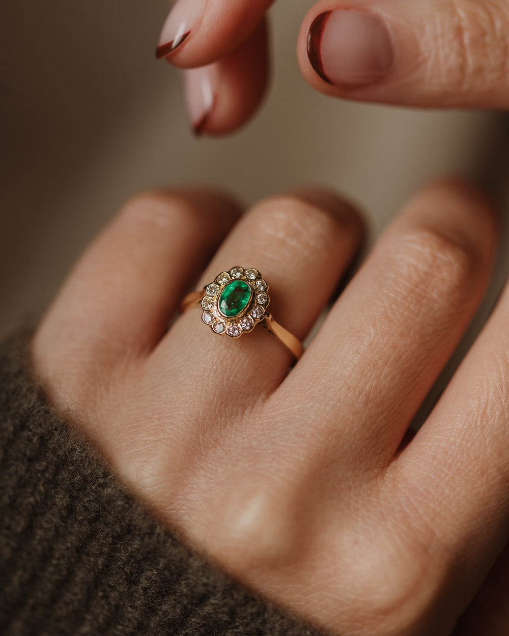 Colette 1990 Vintage 18ct Gold Emerald & Diamond Cluster Ring