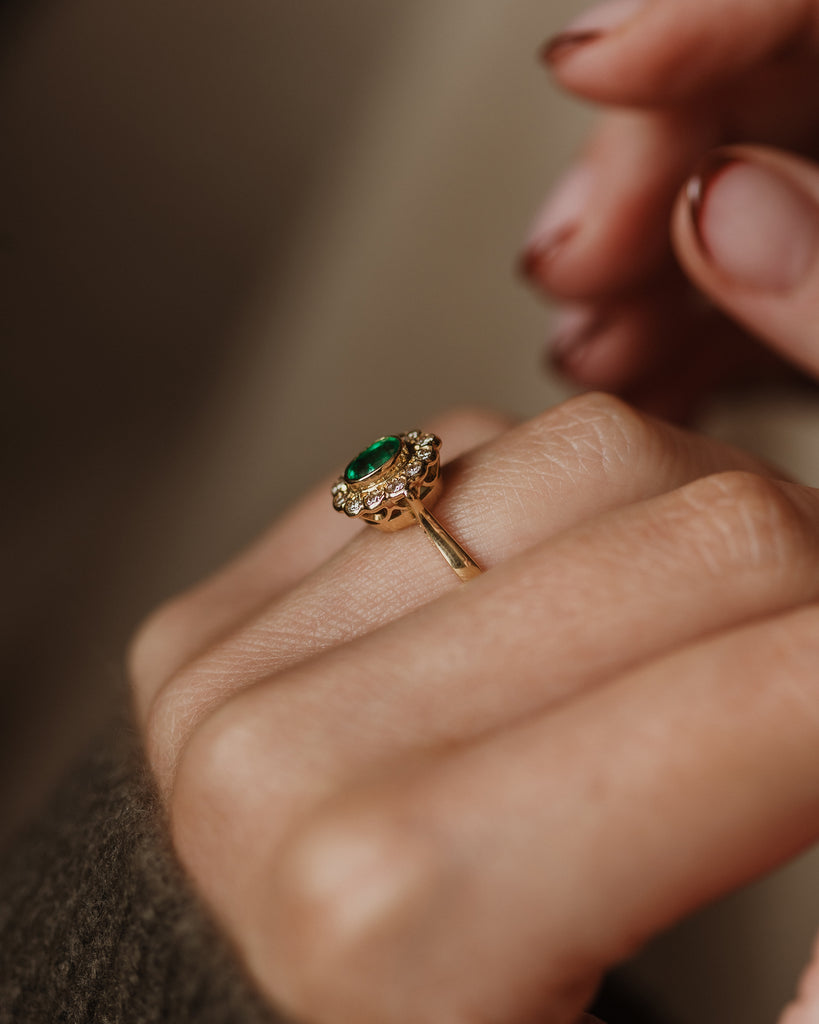 Colette 1990 Vintage 18ct Gold Emerald & Diamond Cluster Ring