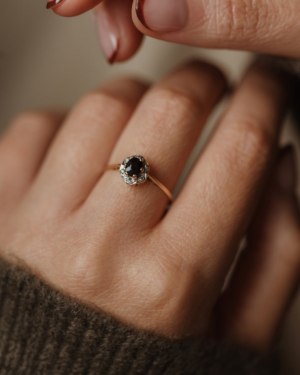 Estelle Vintage 9ct Gold Sapphire & Diamond Cluster Ring