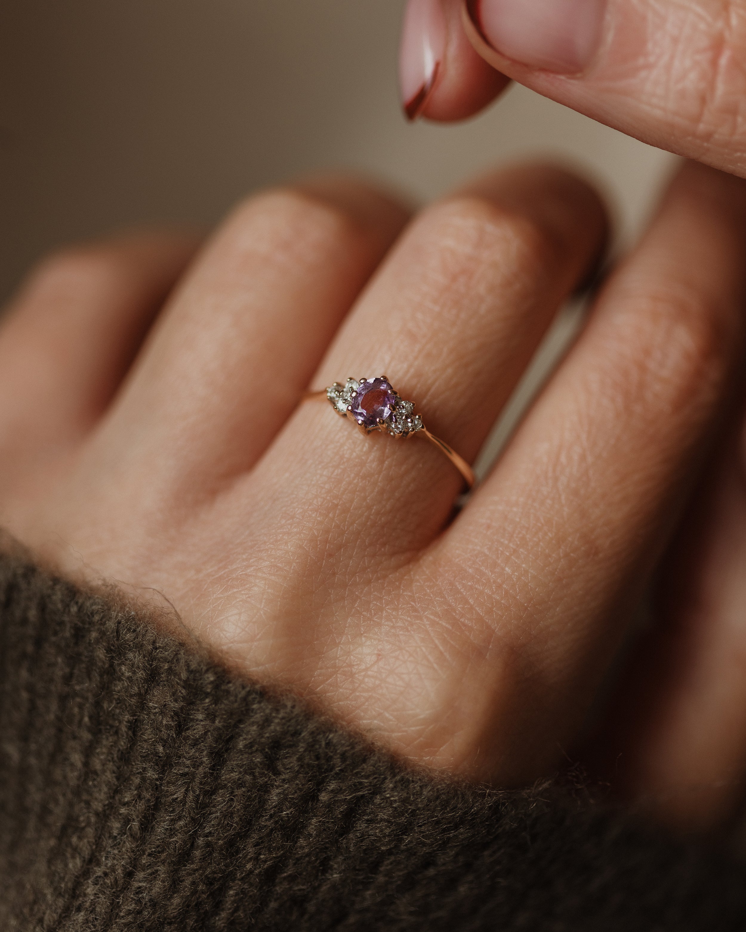 Image of Olwyn 1995 Vintage 9ct Gold Amethyst & Diamond Seven Stone Ring
