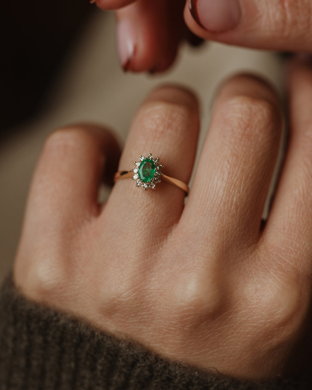 Odette 1989 Vintage 9ct Gold Emerald & Diamond Cluster Ring