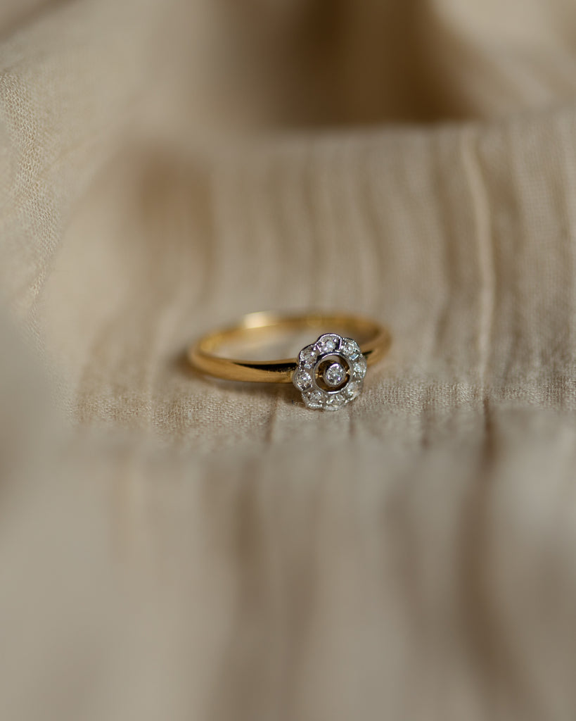 Petal Antique Art Deco 18ct Gold Diamond Daisy Cluster Ring