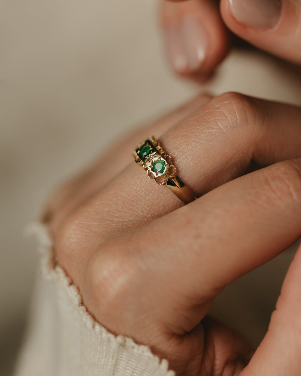 Georgia 1994 Vintage 9ct Gold Emerald & Diamond Five Stone Ring