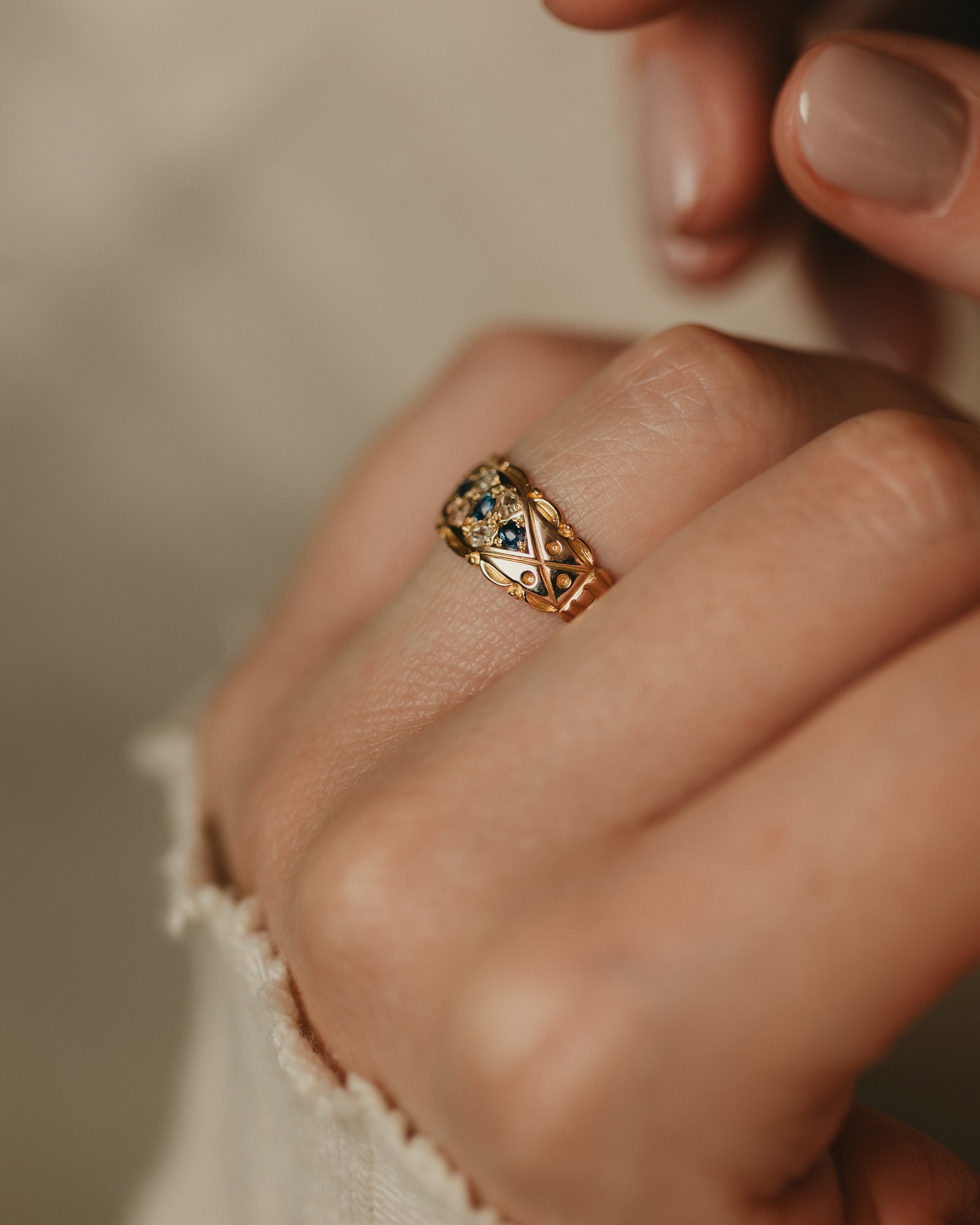 Roberta 1903 Antique 15ct Gold Sapphire & Diamond Ring