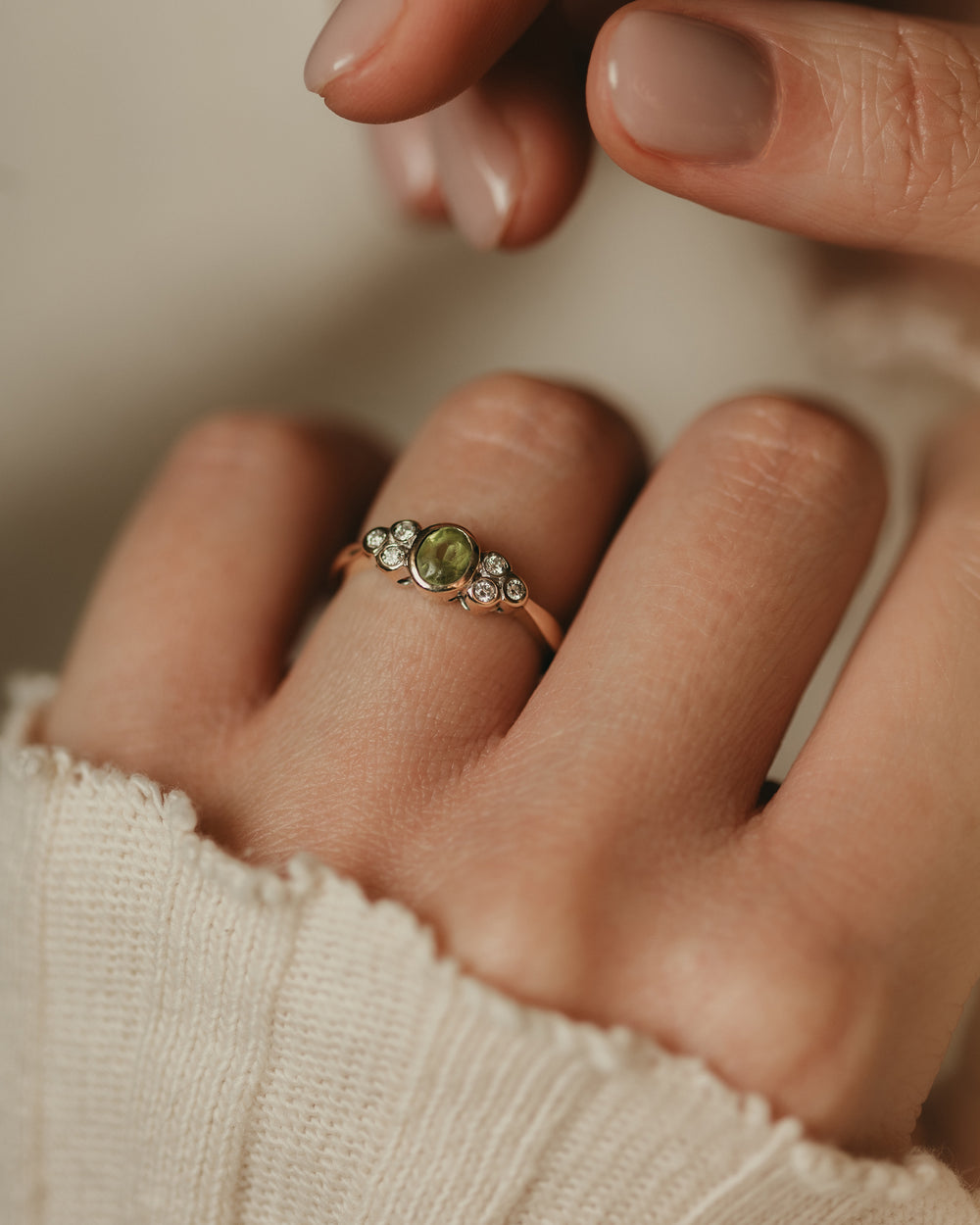 Vanessa Vintage 9ct Gold Peridot & Diamond Seven Stone Ring