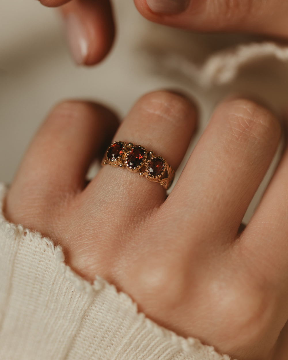 Ginny 1994 Vintage 9ct Gold Garnet Trilogy Ring
