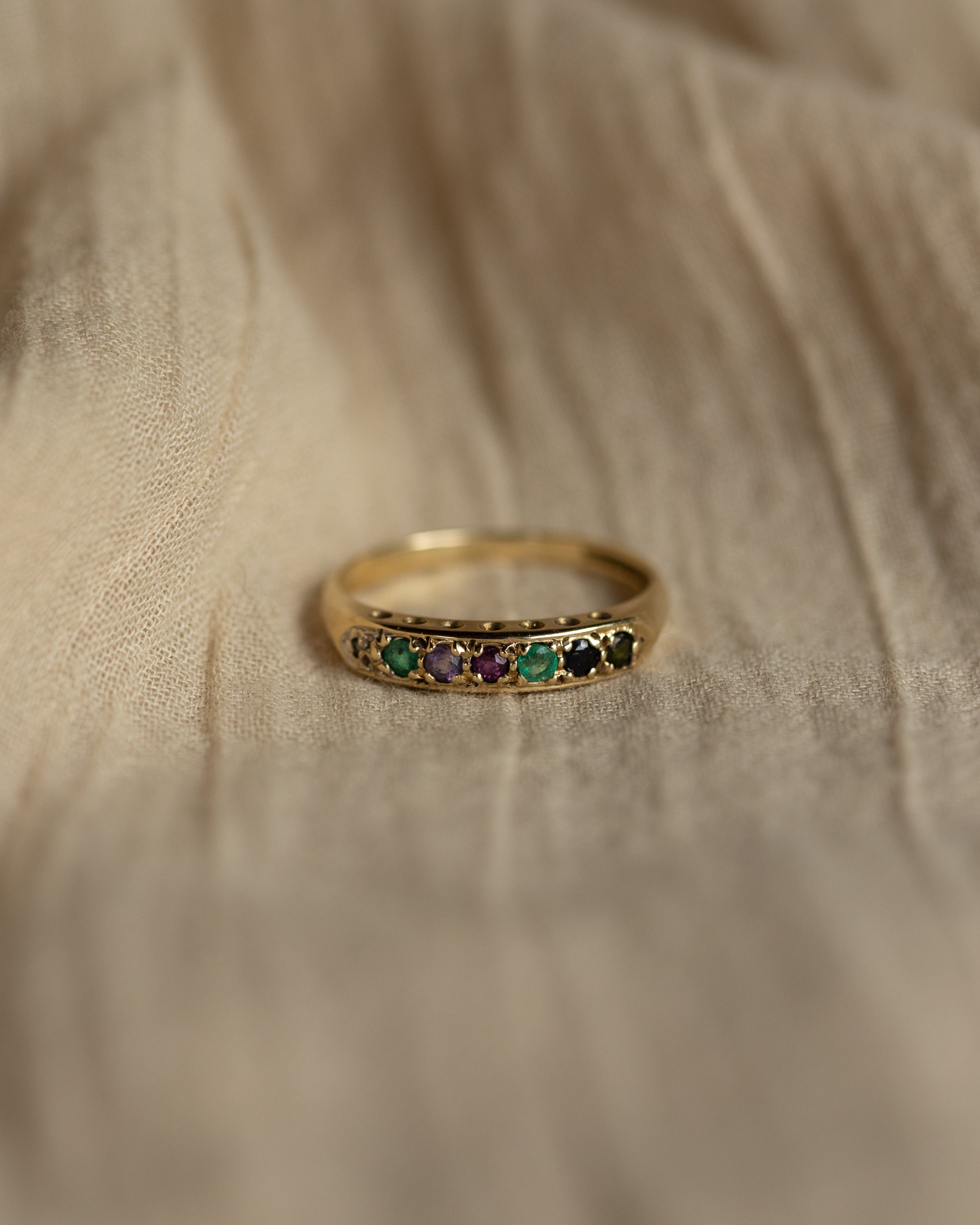 Rachael 1993 Vintage 9ct Gold Dearest Half Eternity Ring