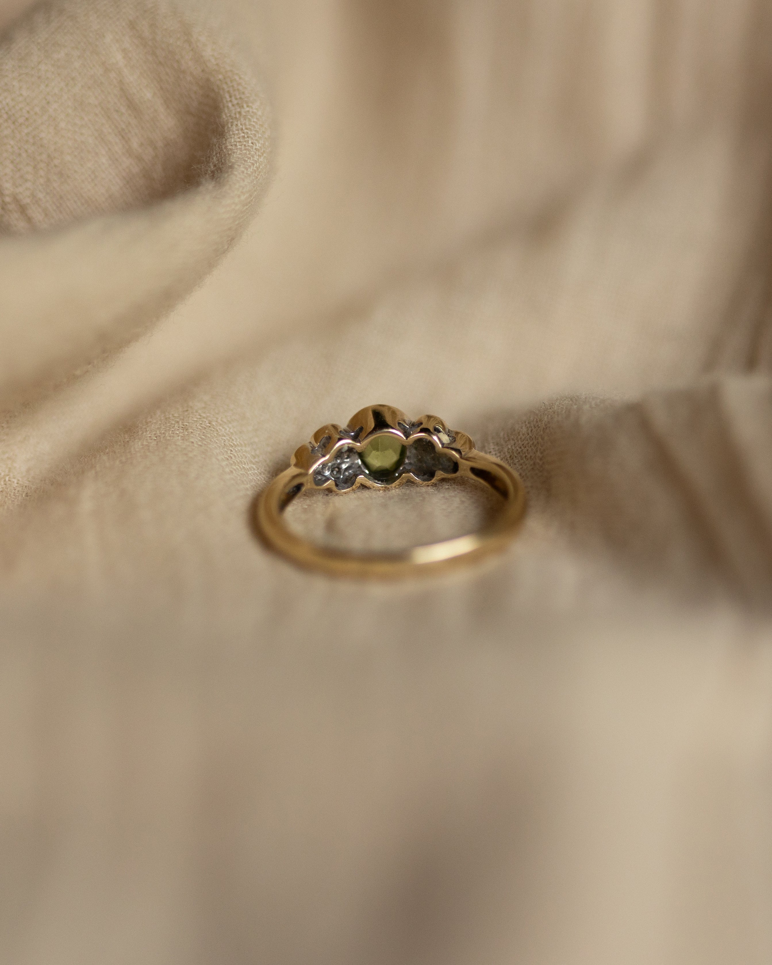 Vanessa Vintage 9ct Gold Peridot & Diamond Seven Stone Ring