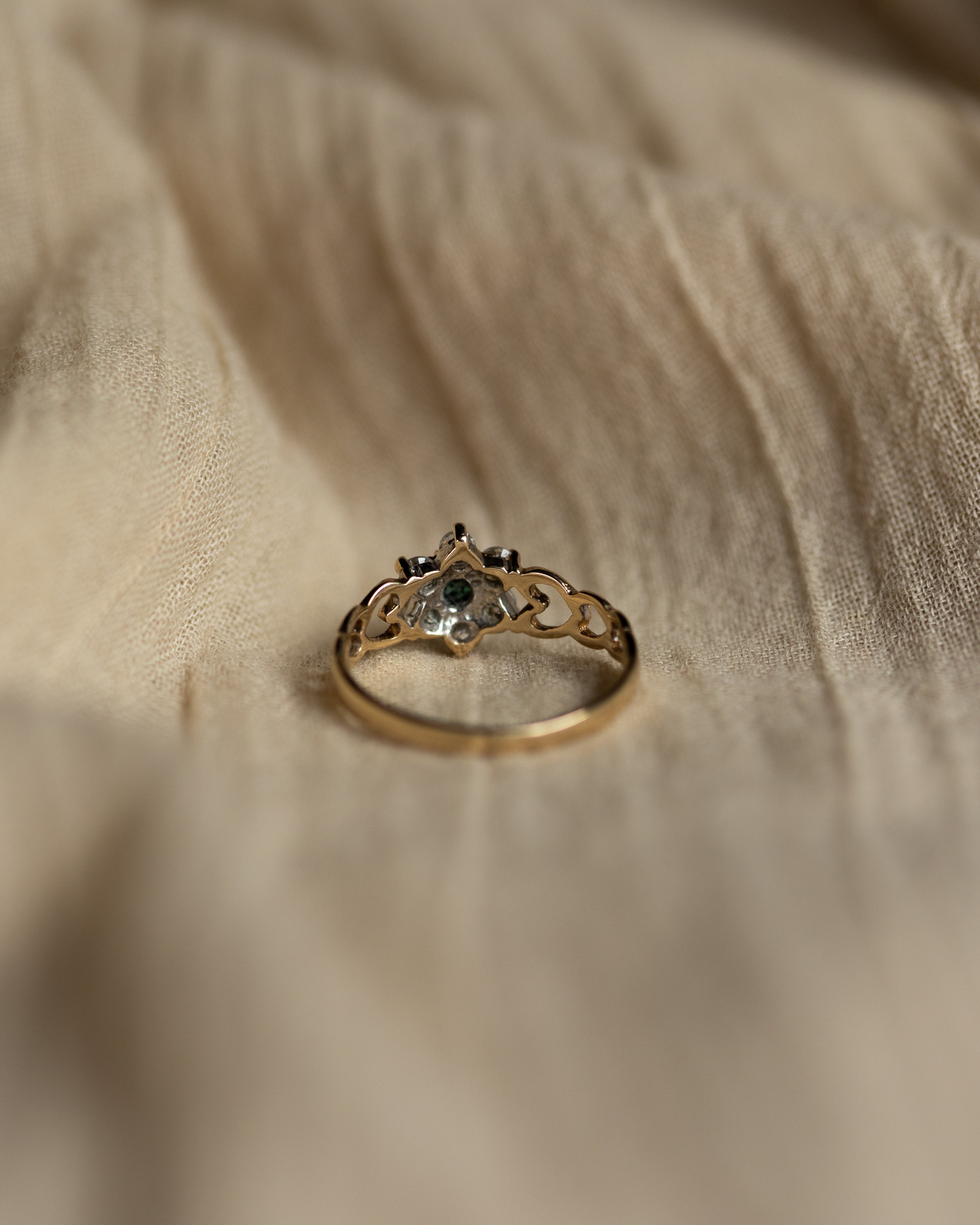 Amy 1986 Vintage 9ct Gold Emerald & CZ Flowerhead Ring