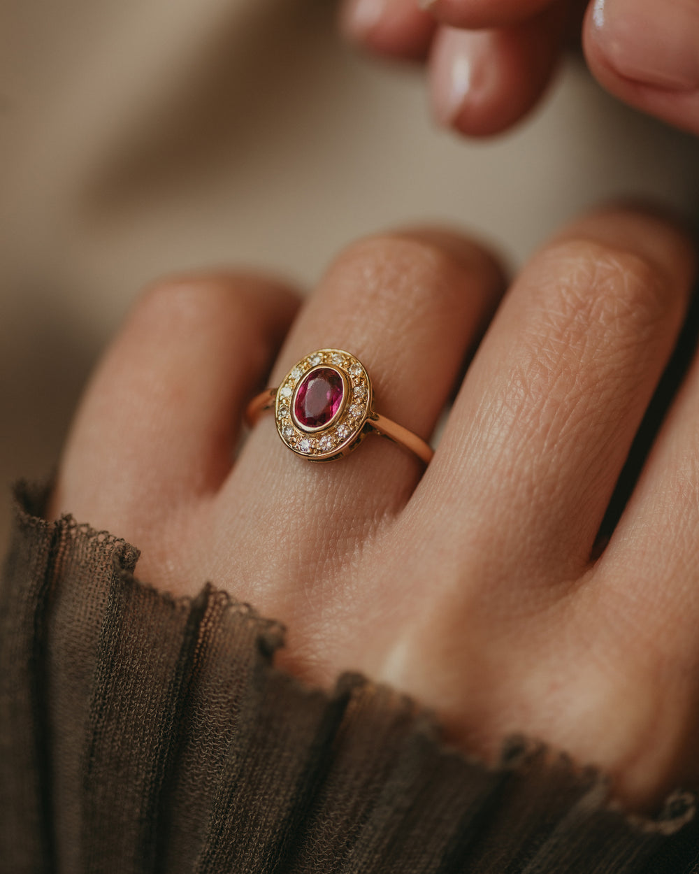 Agatha 1987 Vintage 18ct Gold Pink Tourmaline & Diamond Cluster Ring