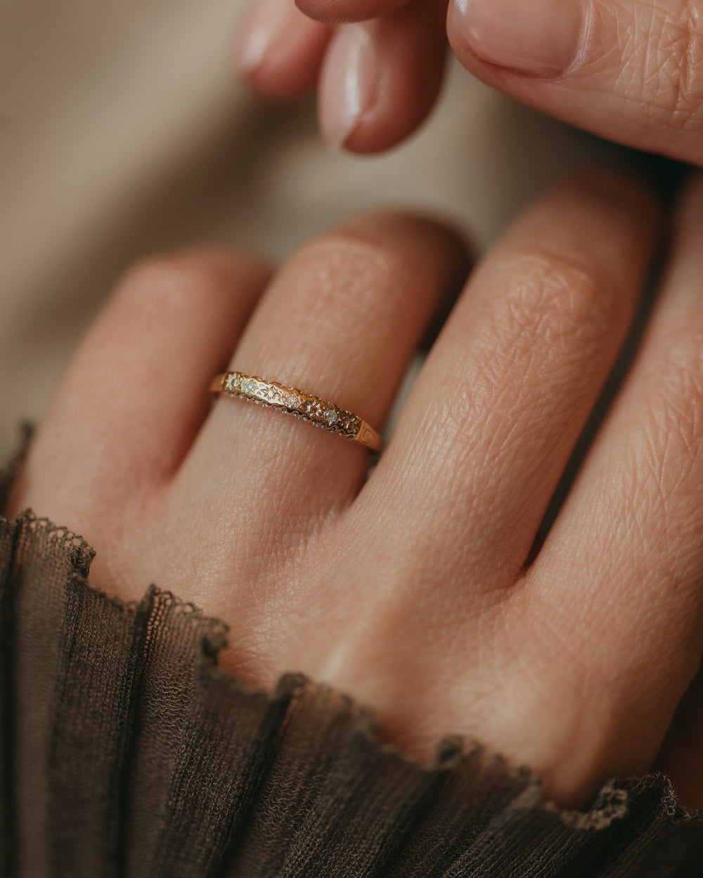 Unity Vintage 9ct Gold Diamond Half Eternity Ring