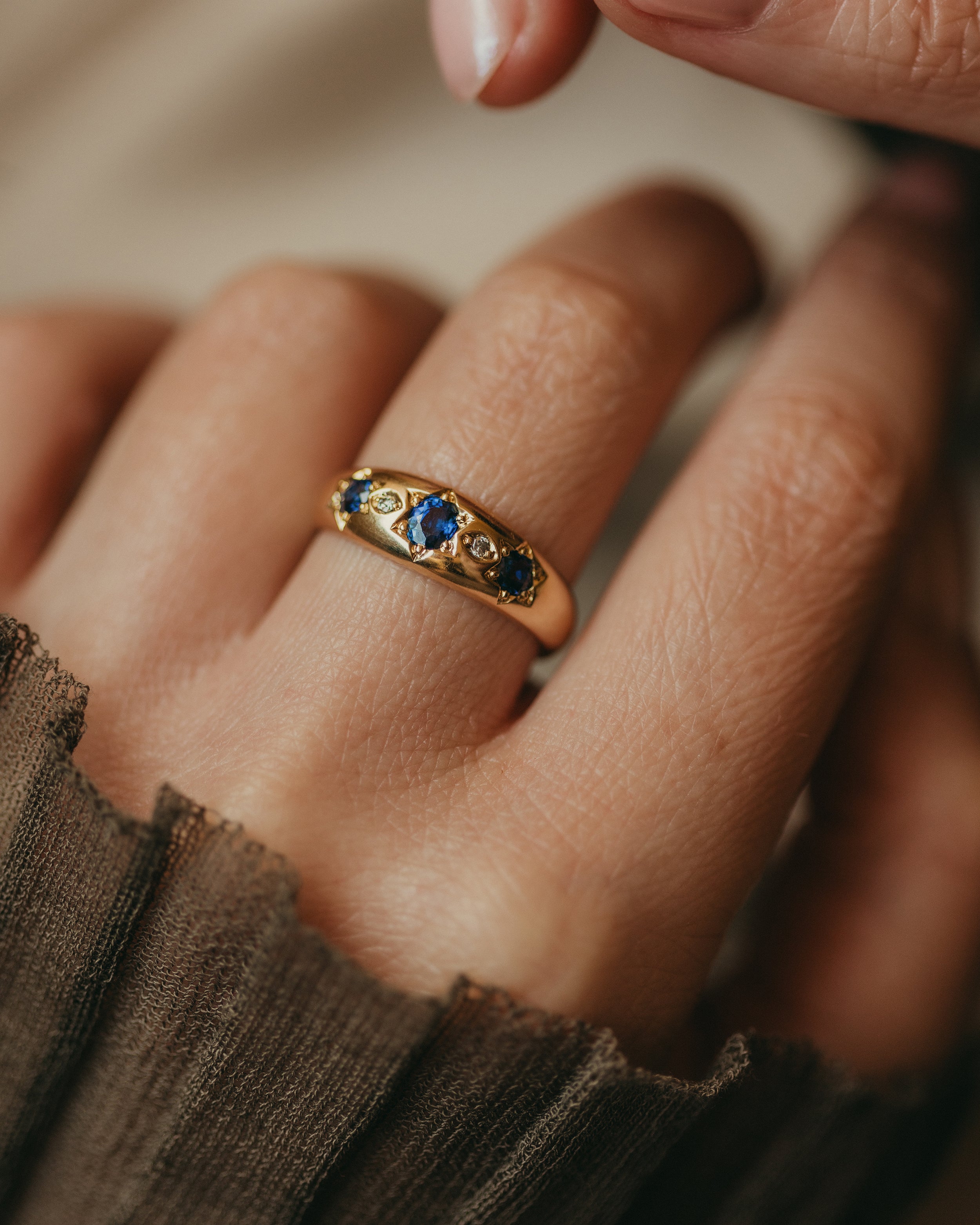 Juliette Antique 15ct Gold Star Set Sapphire & Diamond Ring
