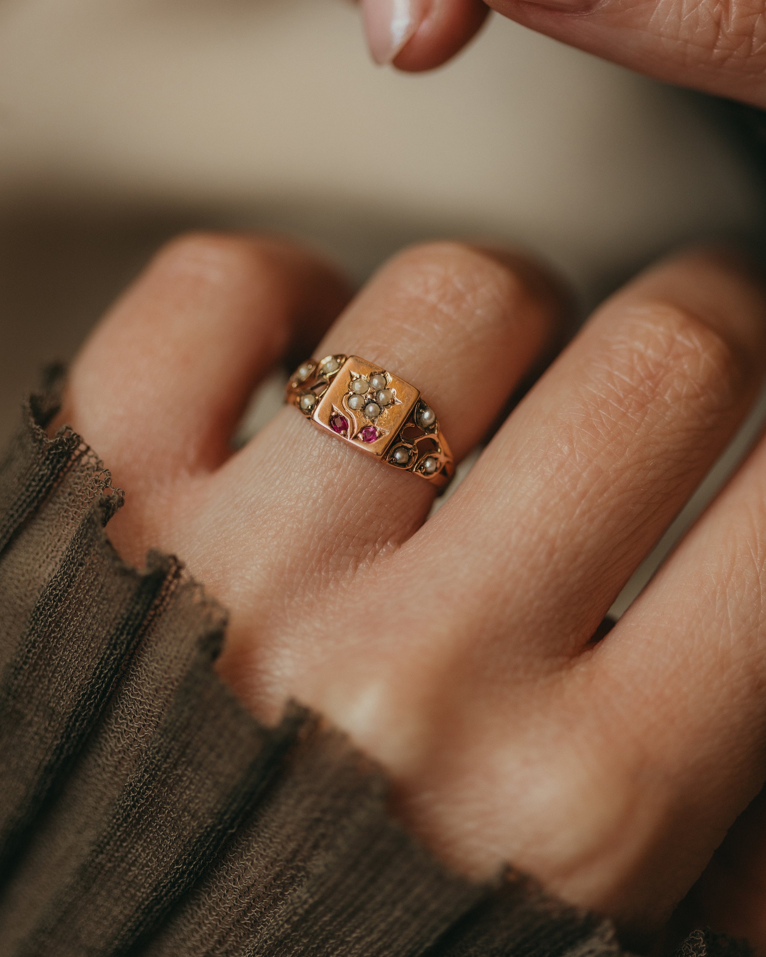 Max 1879 Antique 15ct Gold Pearl & Ruby Forget-Me-Not Ring